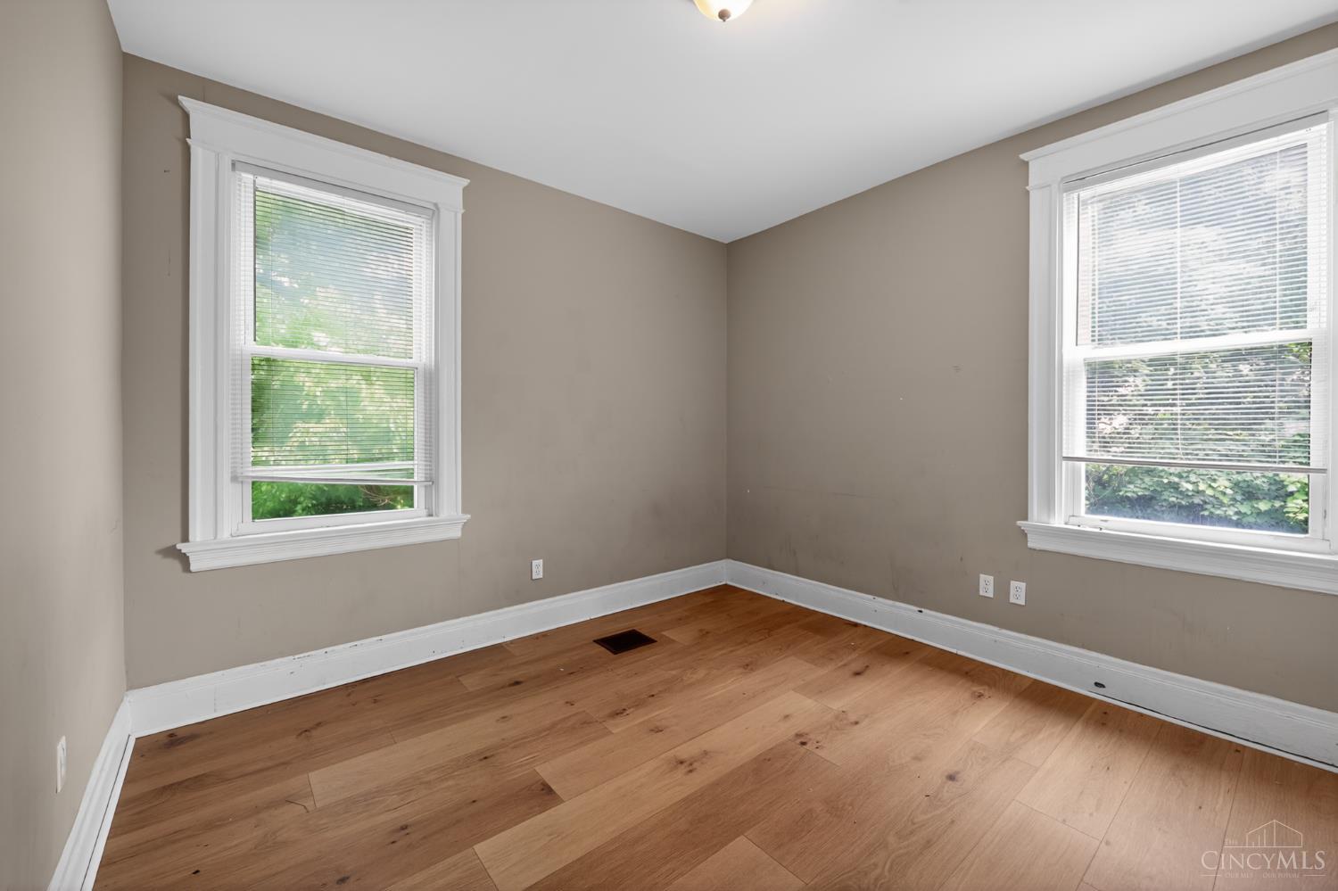 3118 Sunshine Avenue, Cincinnati, OH, 45211 — photo 22