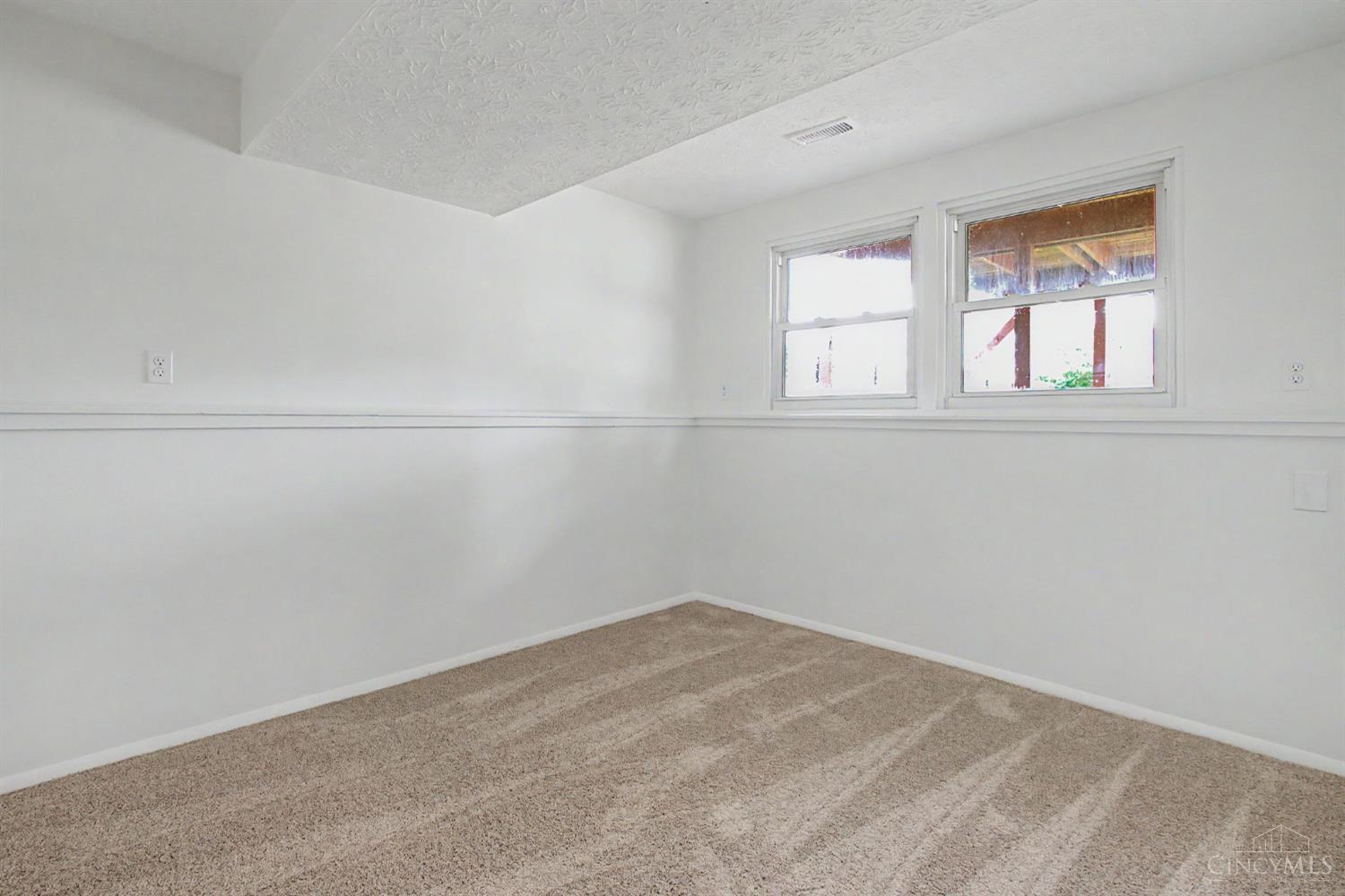 11442 Kary Lane, Forest Park, OH, 45240 — photo 18