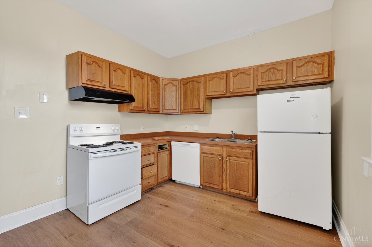 3118 Sunshine Avenue, Cincinnati, OH, 45211 — photo 15