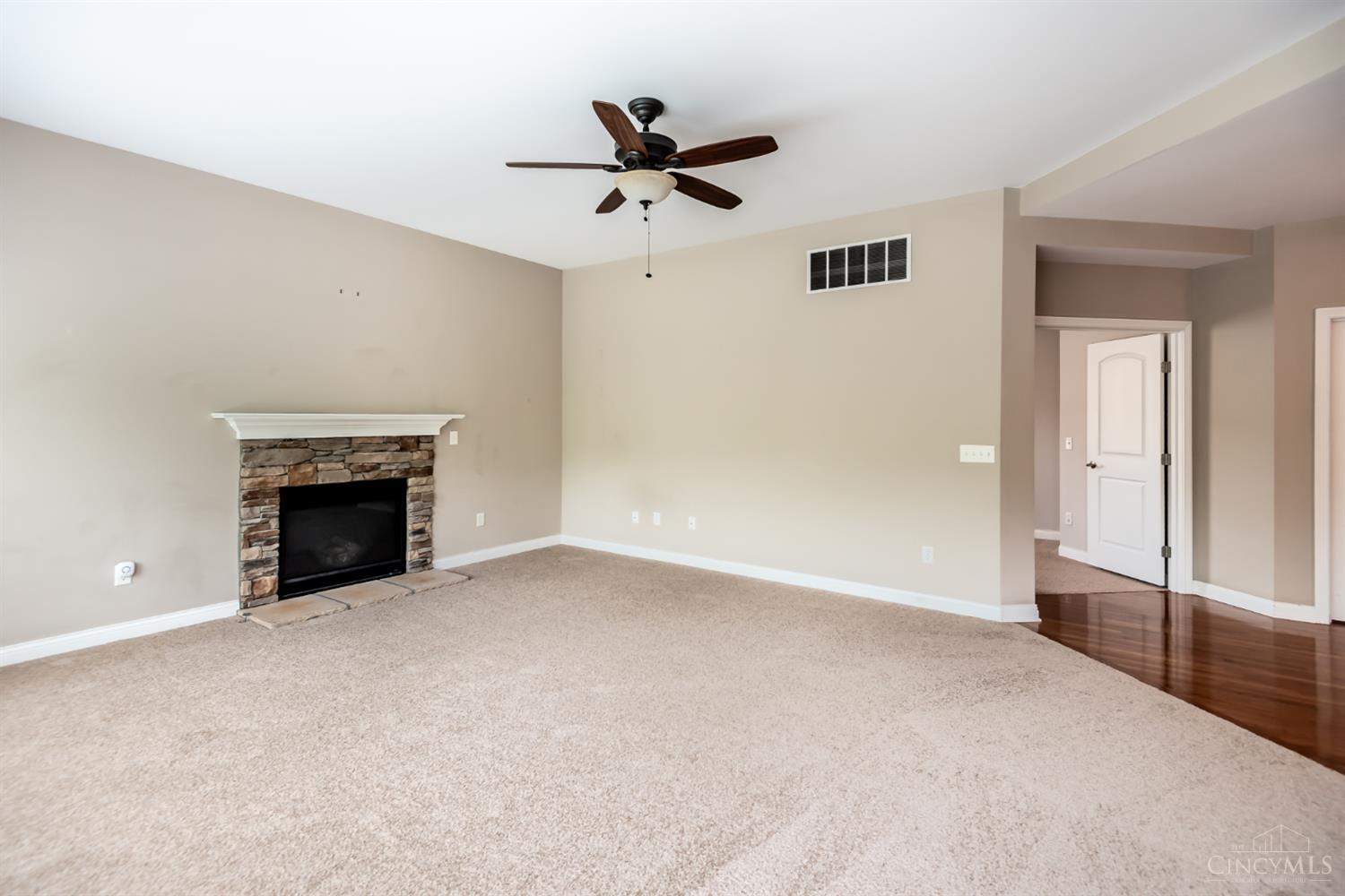 1481 Shaker Run Boulevard, Turtle Creek Twp, OH, 45036 — photo 18
