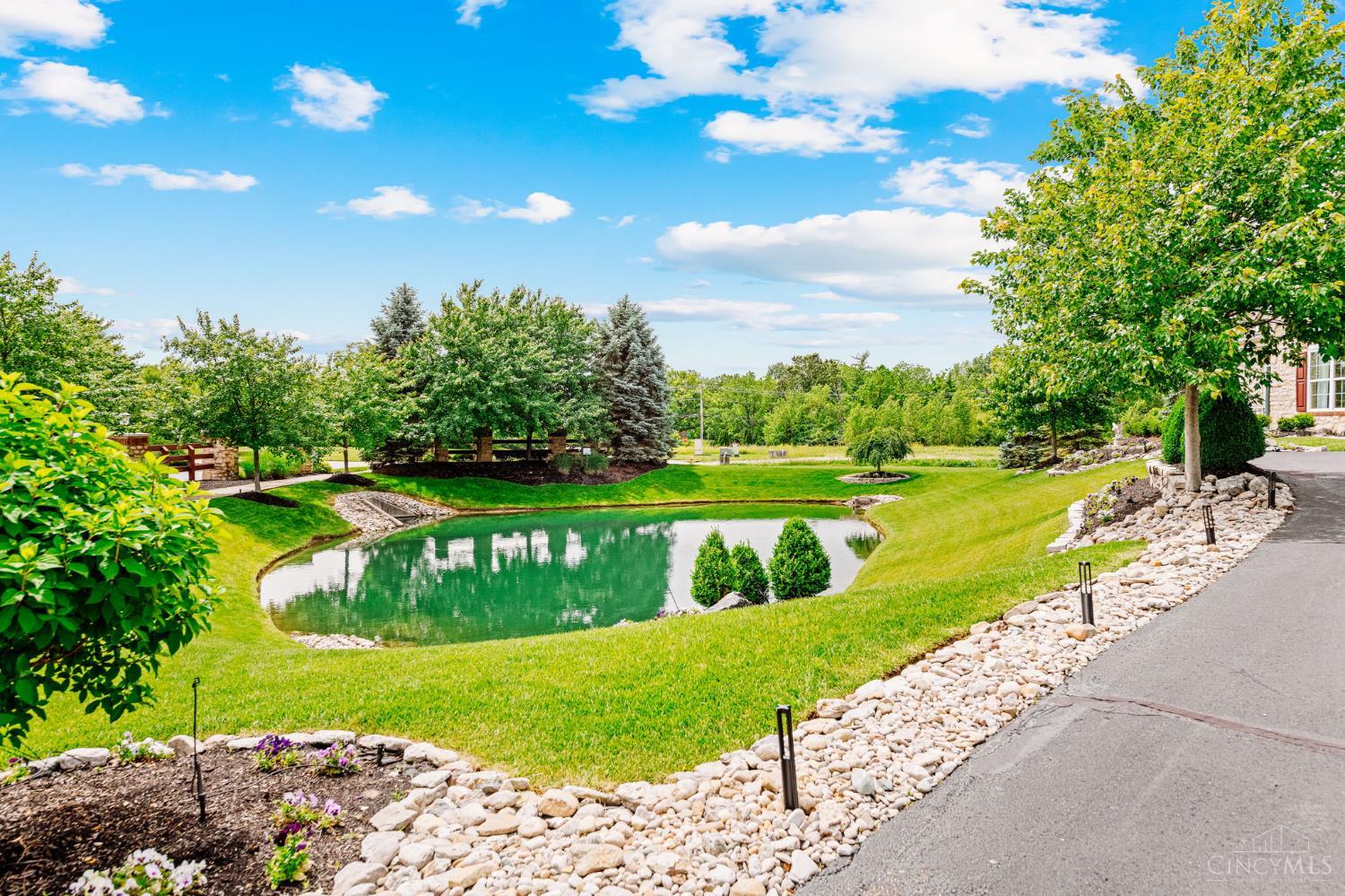 7151 Liberty Grand Drive, Liberty Twp, OH, 45069 — photo 32