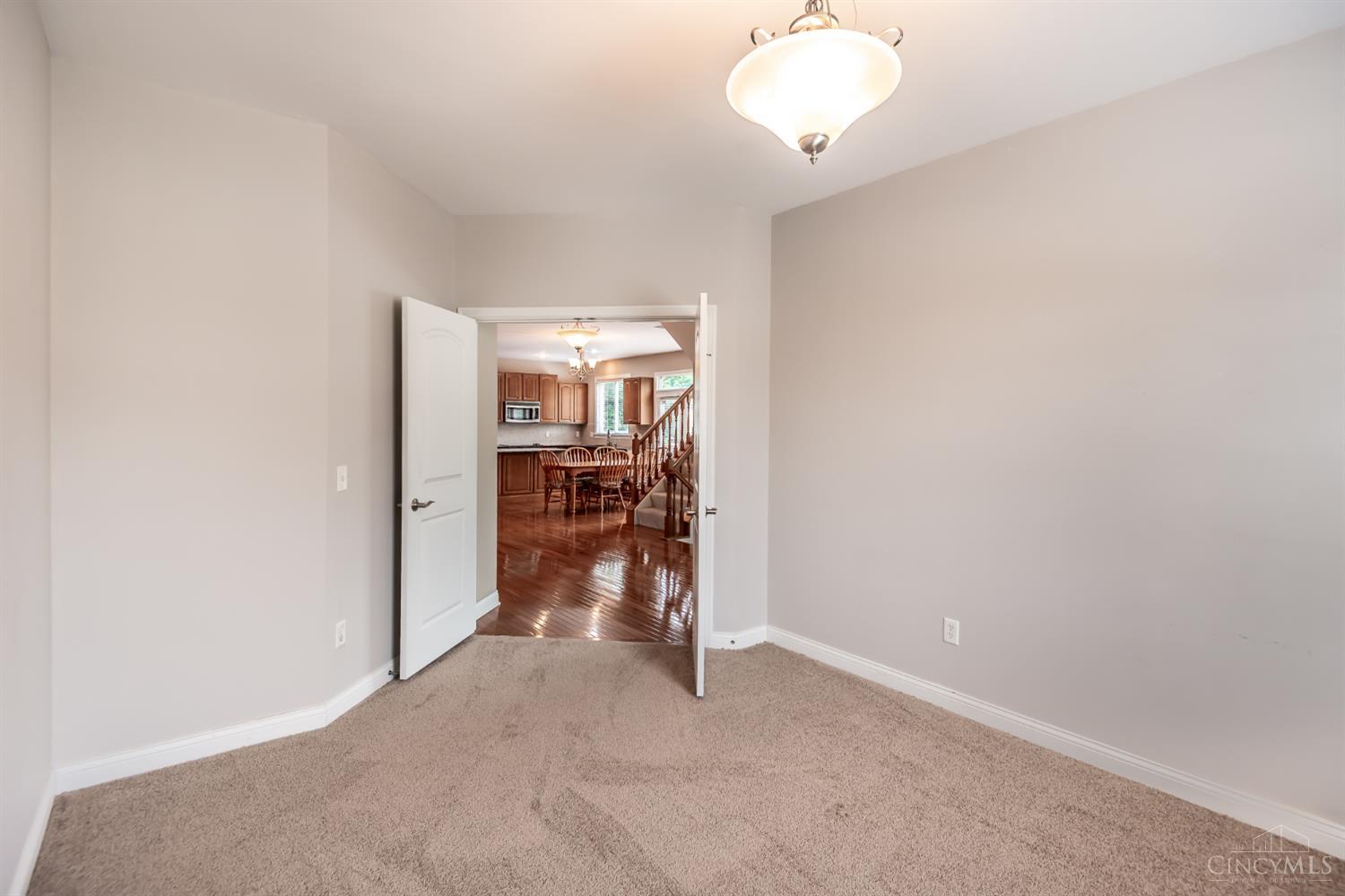 1481 Shaker Run Boulevard, Turtle Creek Twp, OH, 45036 — photo 20
