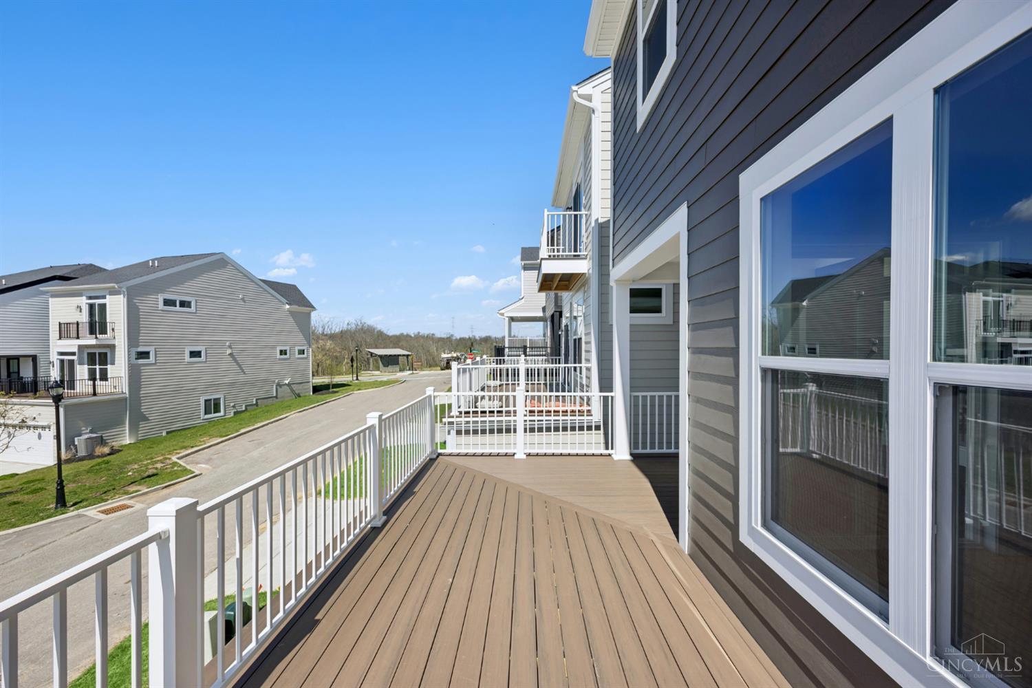 5682 Ohio Trail #4, Green Twp, OH, 45248 — photo 4