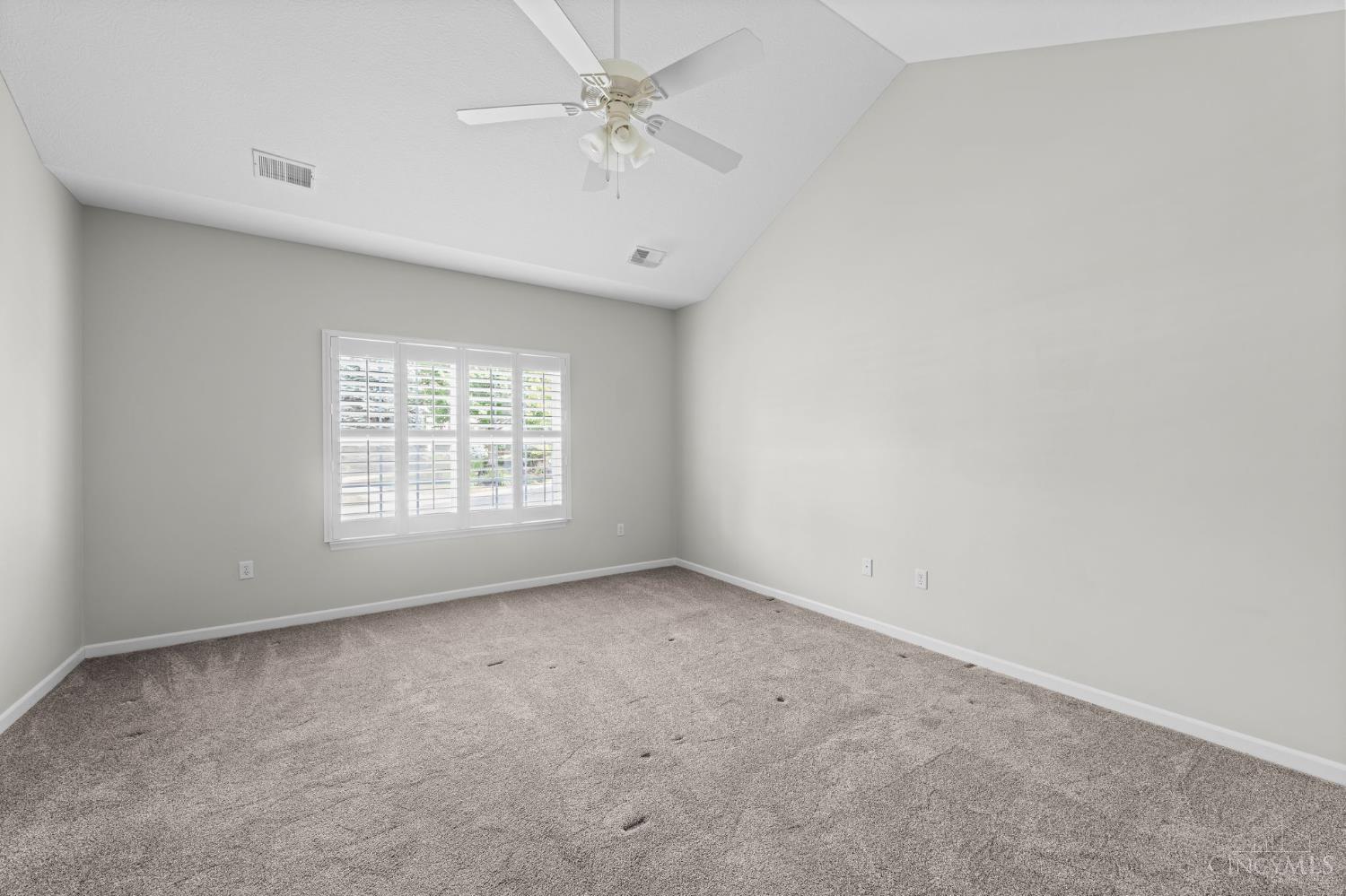7151 Liberty Grand Drive, Liberty Twp, OH, 45069 — photo 12