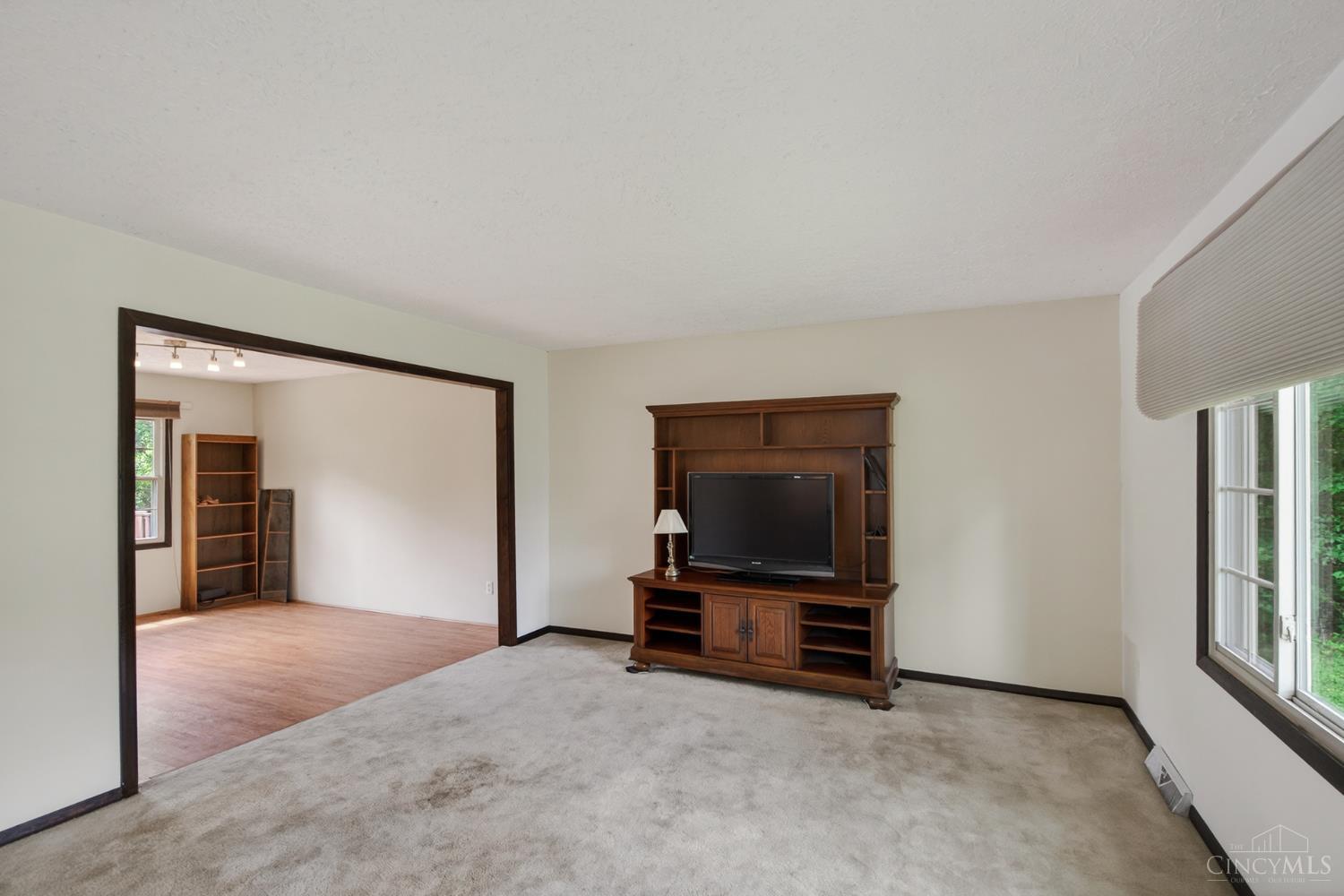 10657 Carolina Trace Road, Harrison Twp, OH, 45030 — photo 10