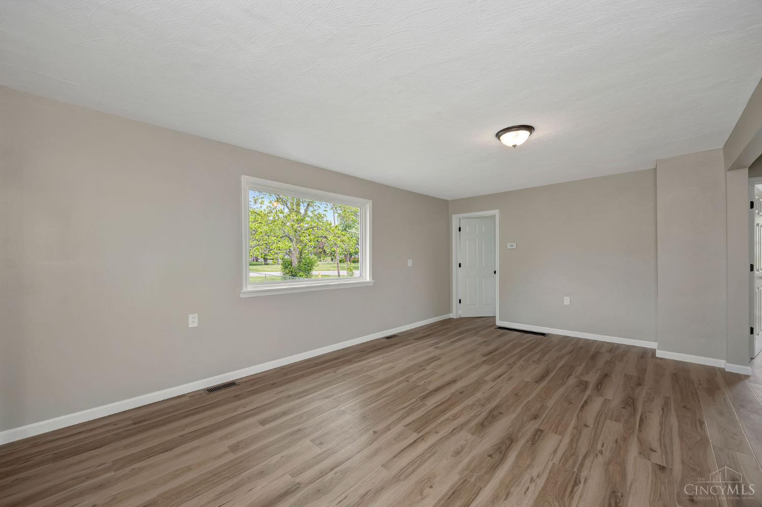 5386 Mosiman Road, Madison Twp, OH, 45042 — photo 11