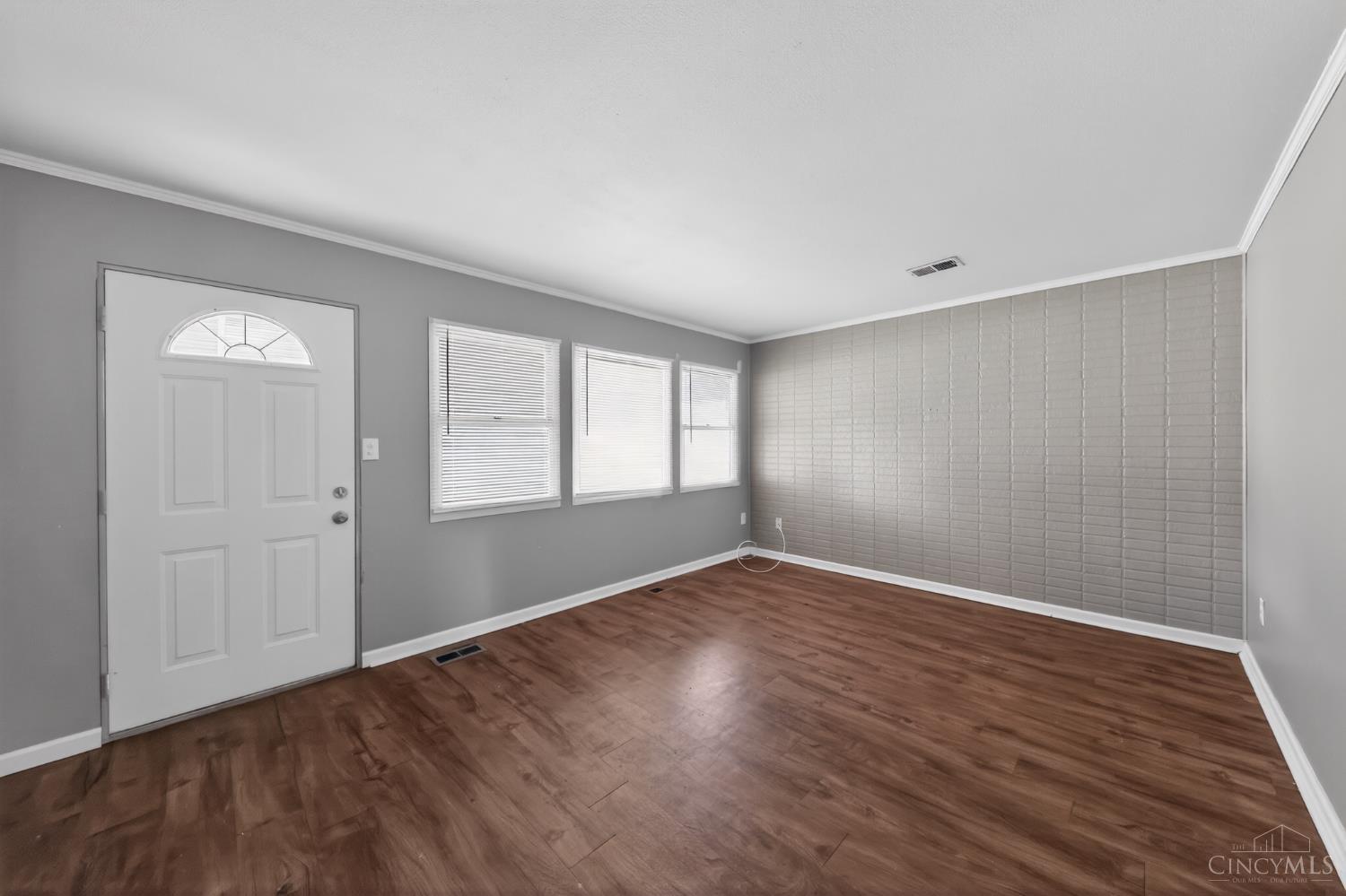 9570 Pippin Road, Colerain Twp, OH, 45231 — photo 8