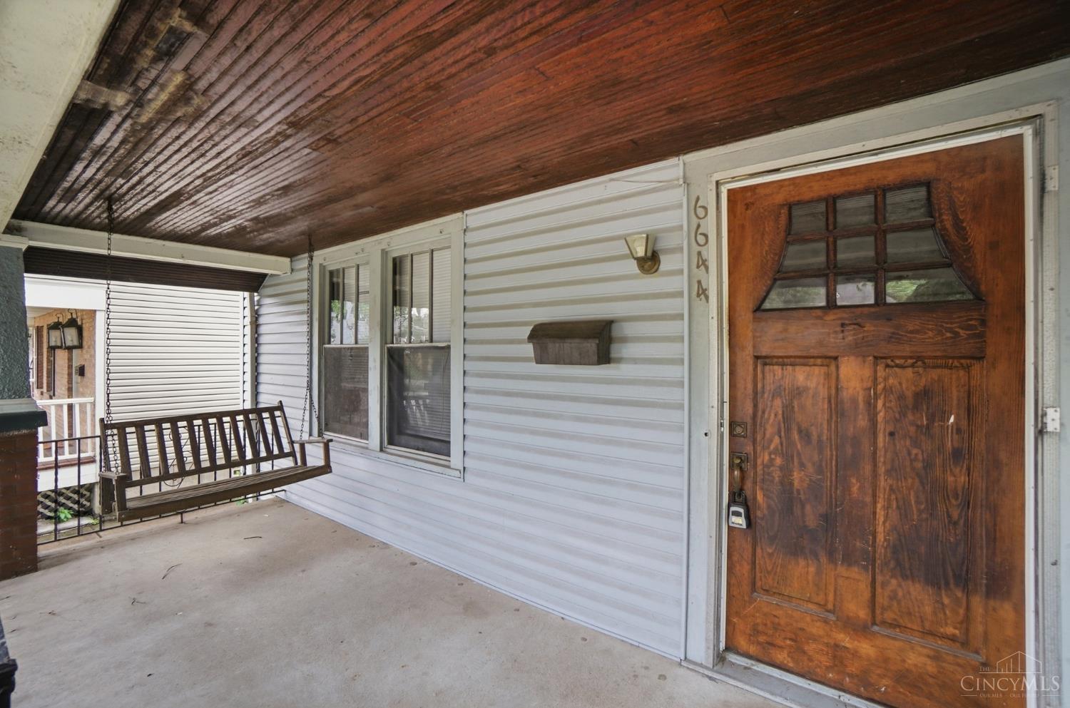 6644 Murray Avenue, Columbia Twp, OH, 45227 — photo 2