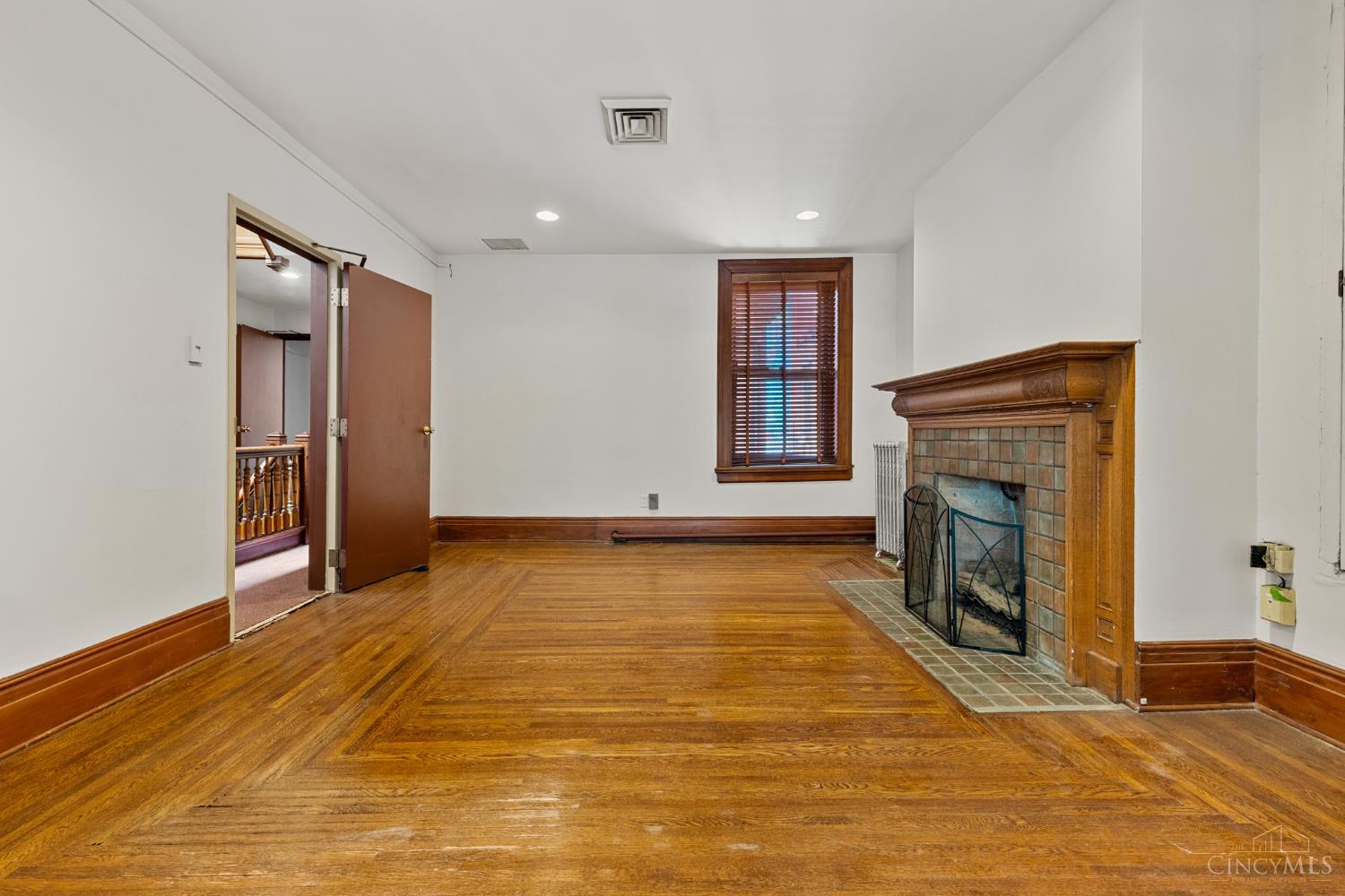 22 Ninth Street, Cincinnati, OH, 45202 — photo 24