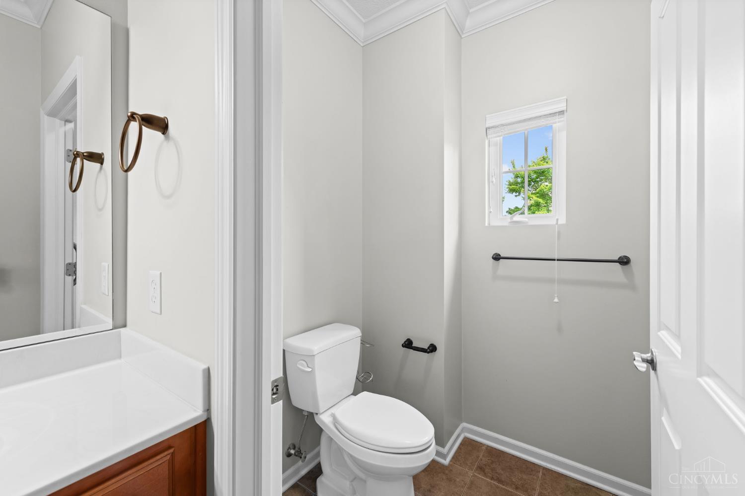 7151 Liberty Grand Drive, Liberty Twp, OH, 45069 — photo 15