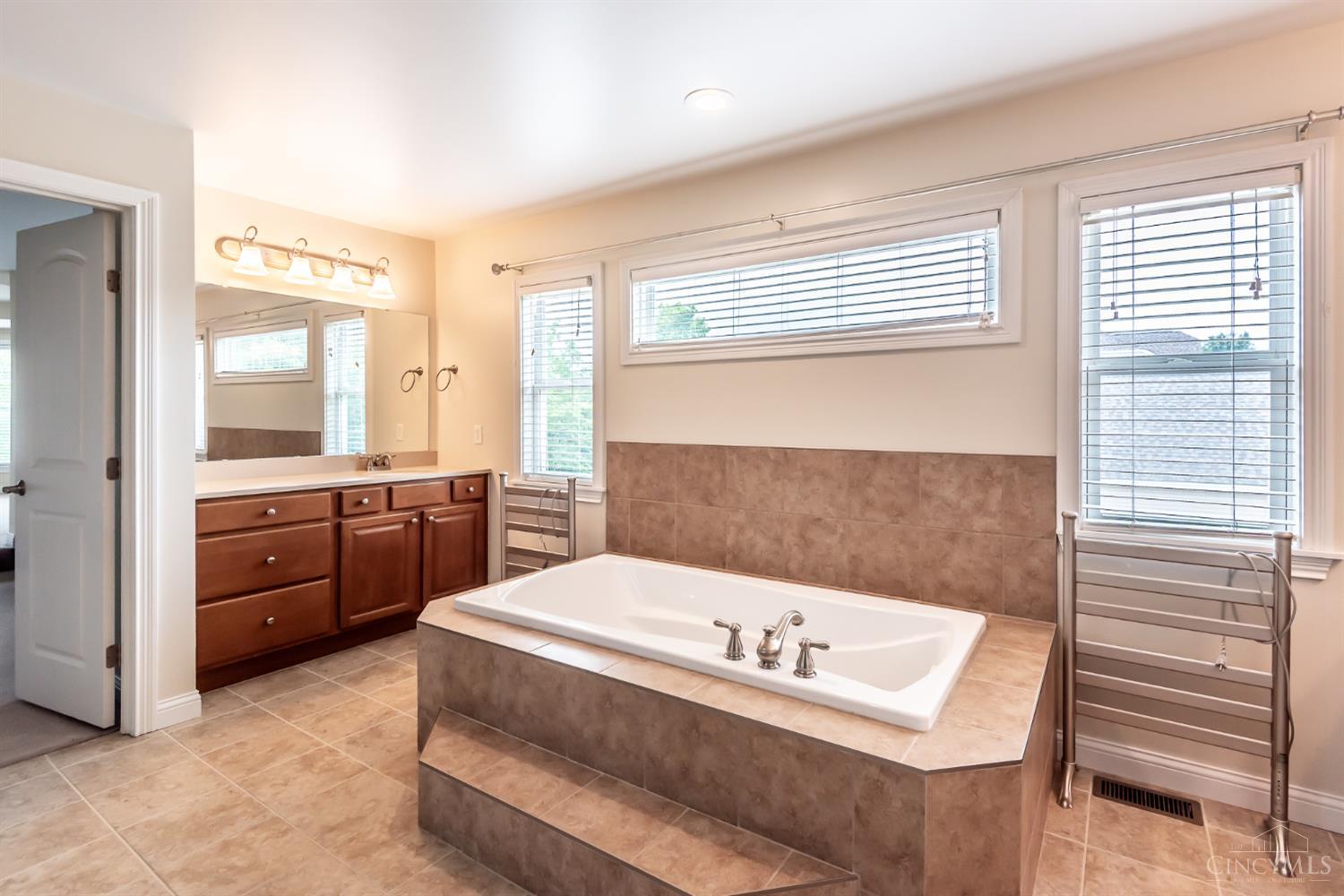 1481 Shaker Run Boulevard, Turtle Creek Twp, OH, 45036 — photo 30