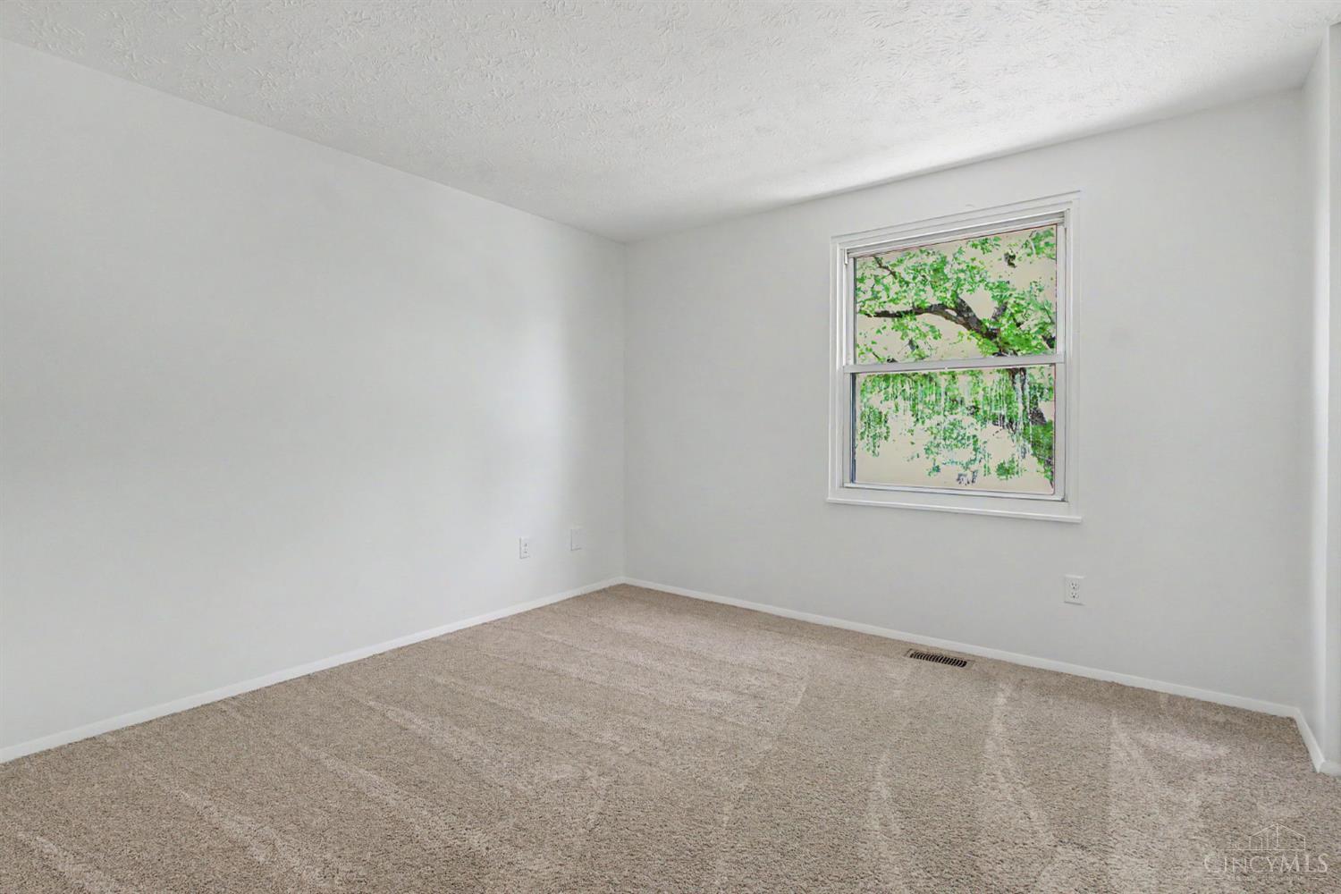 11442 Kary Lane, Forest Park, OH, 45240 — photo 11