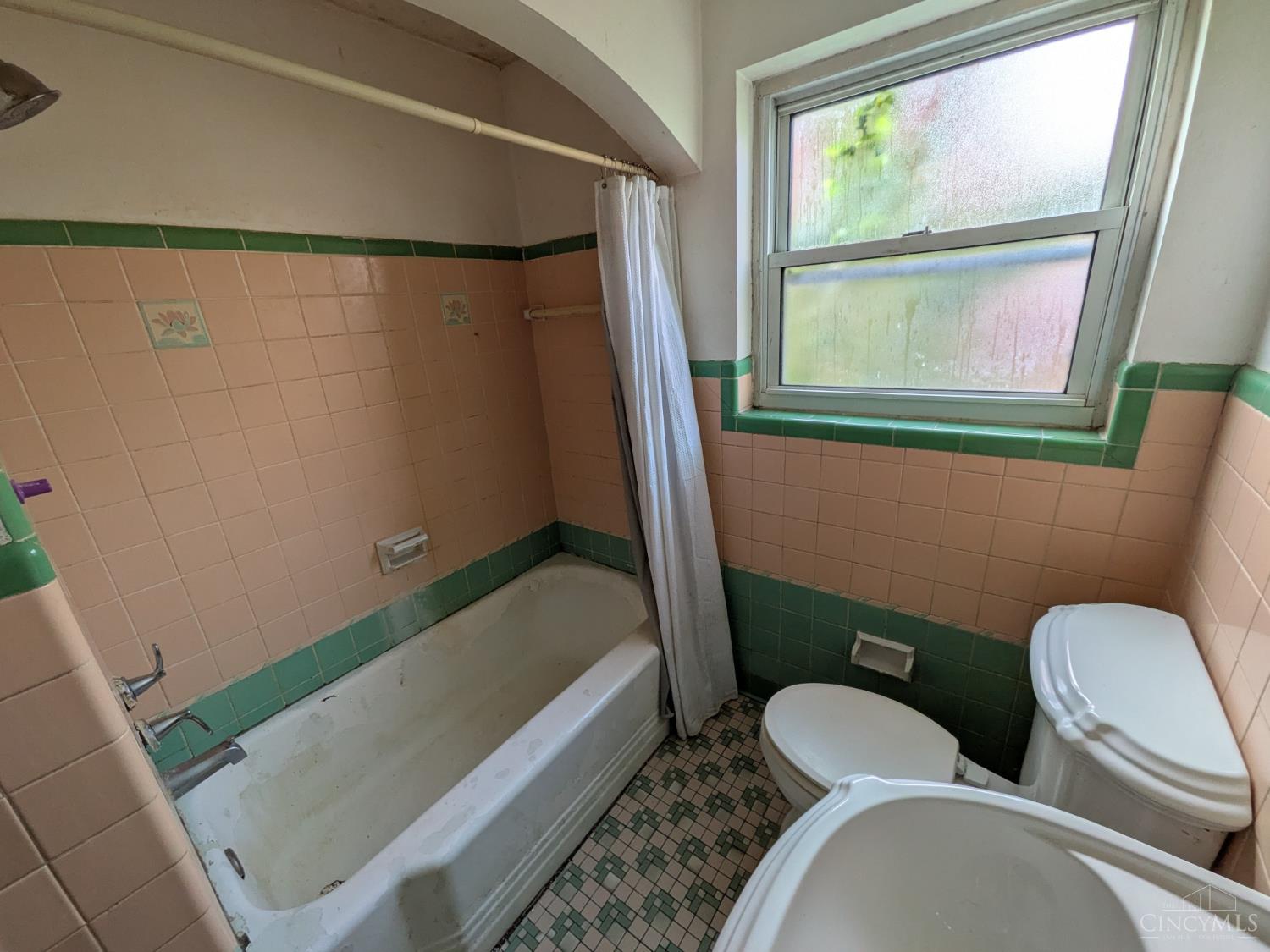 7284 Eastlawn Drive, Cincinnati, OH, 45237 — photo 14