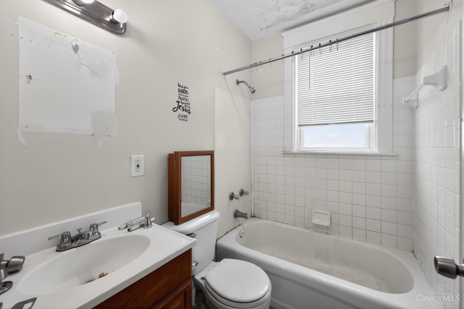 3118 Sunshine Avenue, Cincinnati, OH, 45211 — photo 31