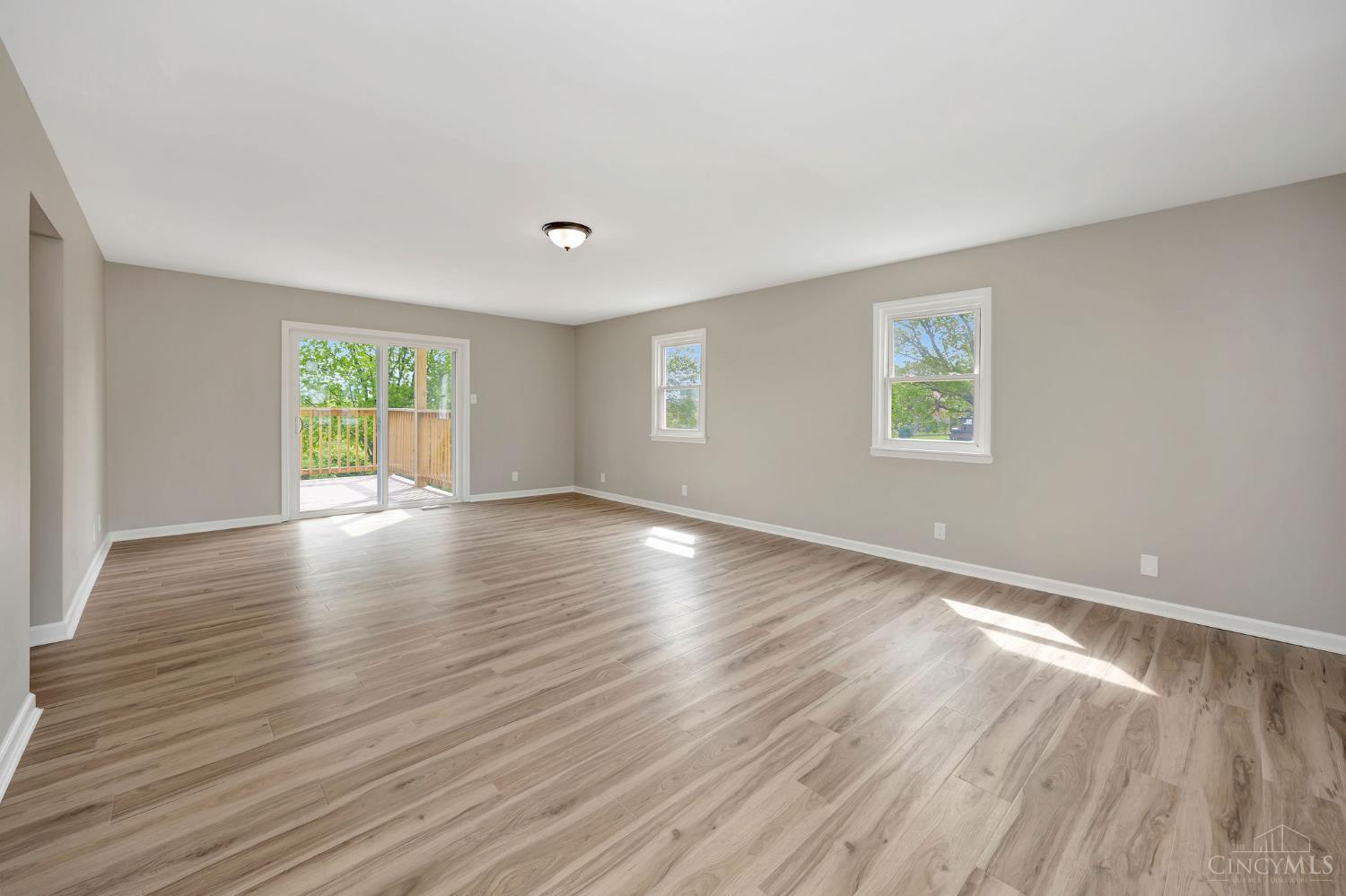 5386 Mosiman Road, Madison Twp, OH, 45042 — photo 4