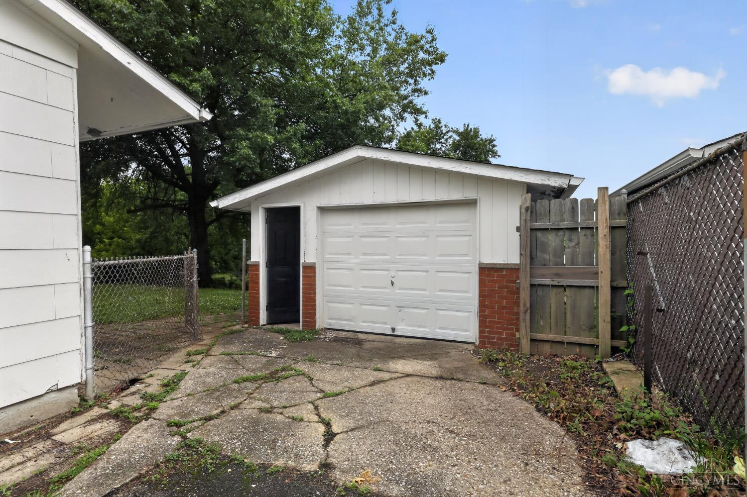 9570 Pippin Road, Colerain Twp, OH, 45231 — photo 15