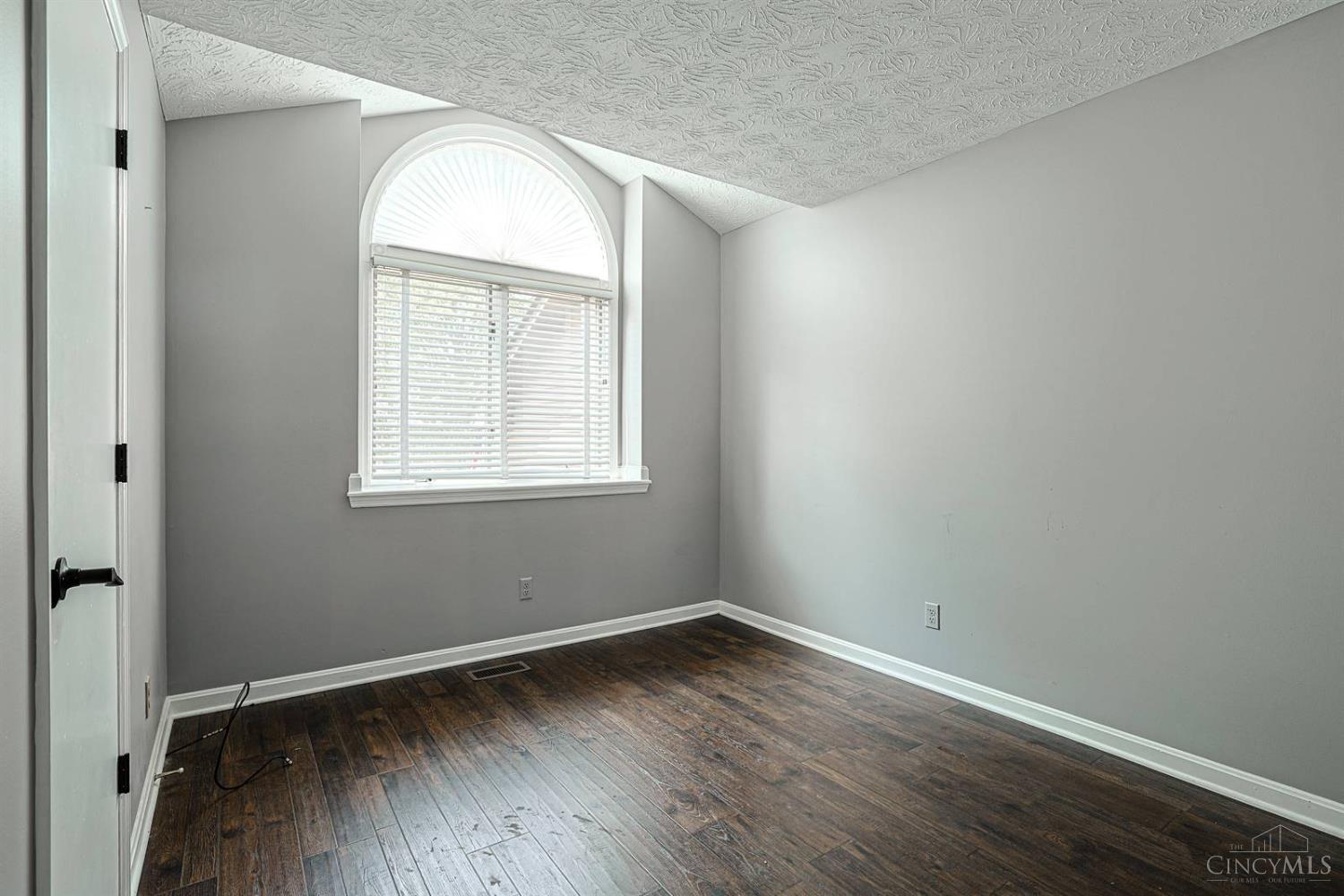 1047 Golfview Road, Middletown, OH, 45042 — photo 21