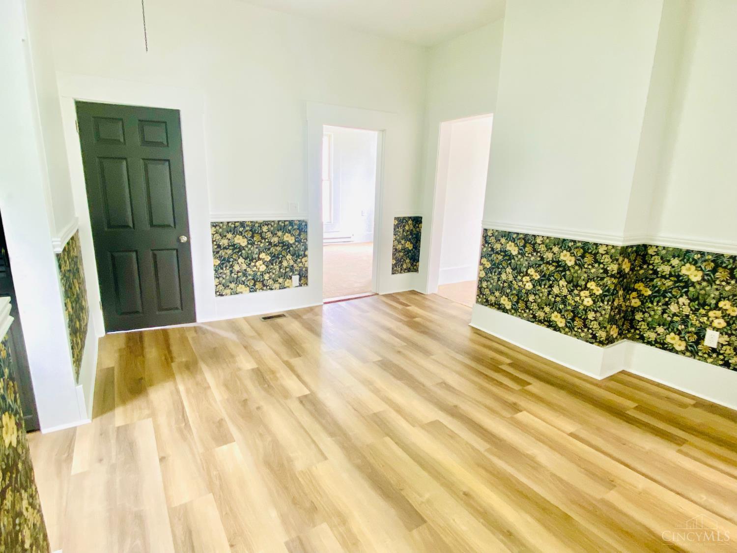 This home — photo 12
