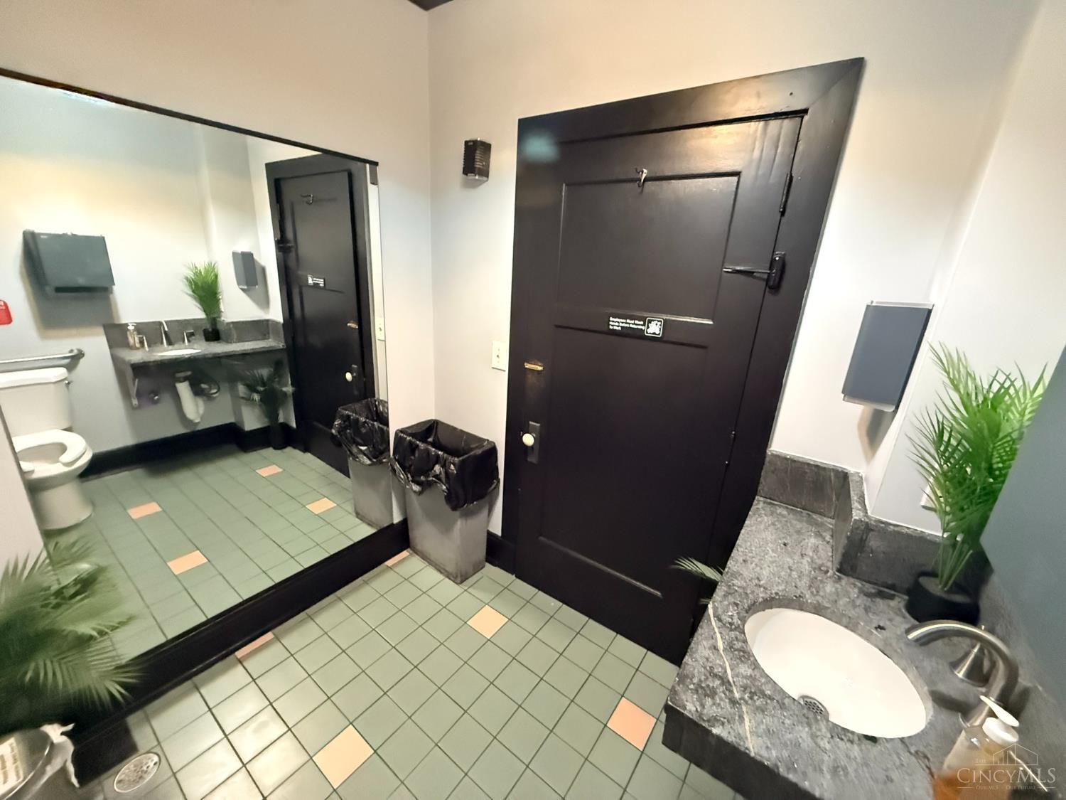 4034 Hamilton Avenue, Cincinnati, OH, 45223 — photo 16
