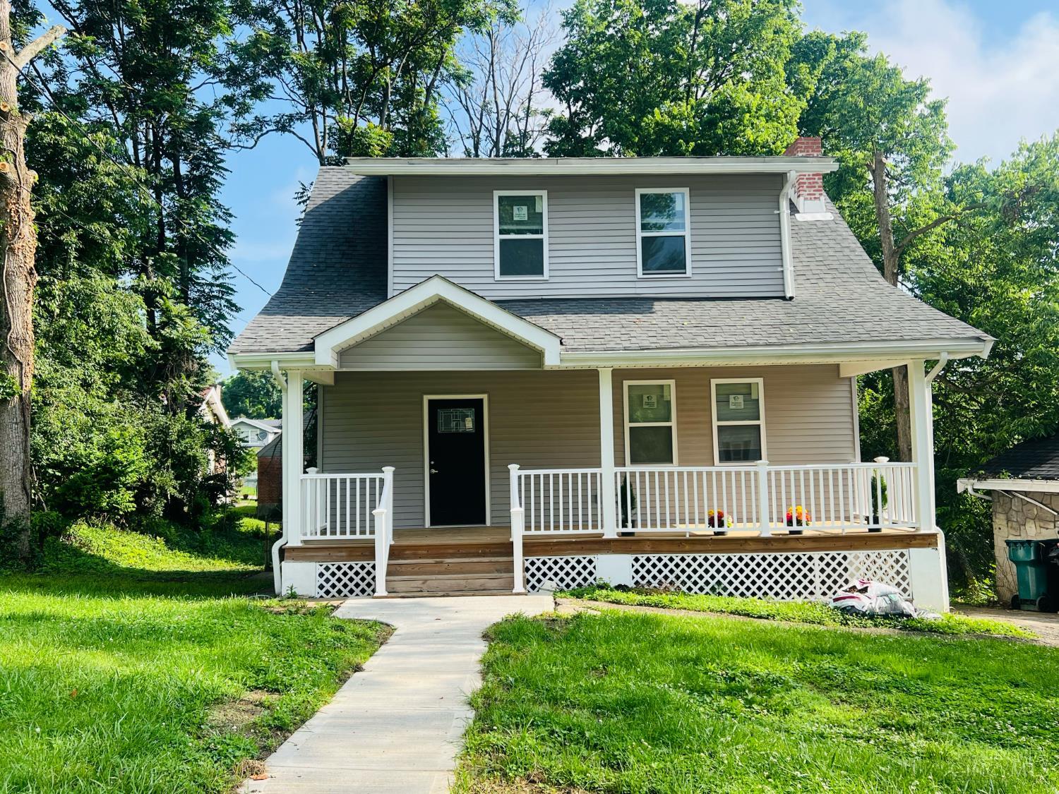 10 Clinton Springs Lane