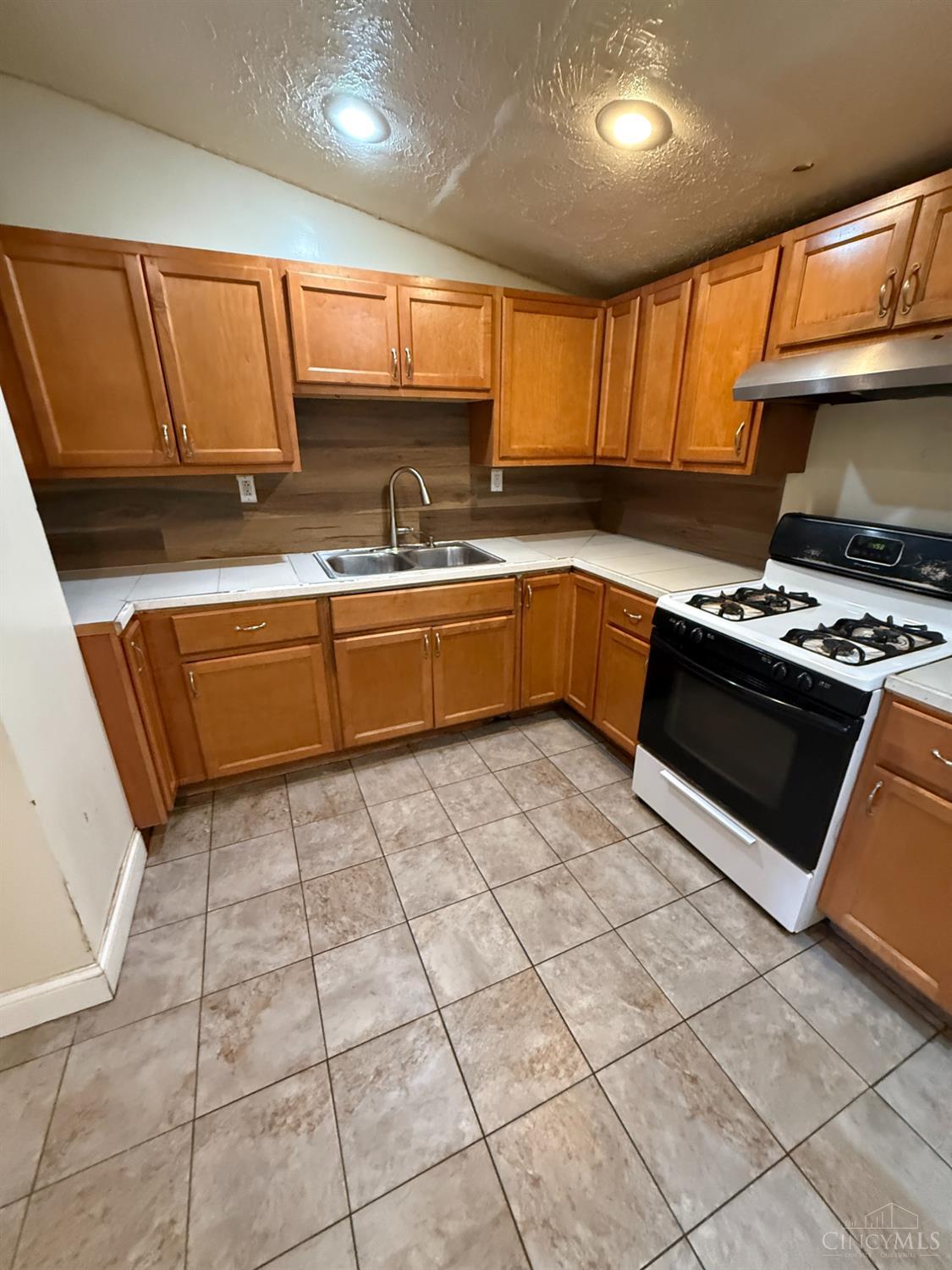 115 Warren Street, Lebanon, OH, 45036 — photo 4