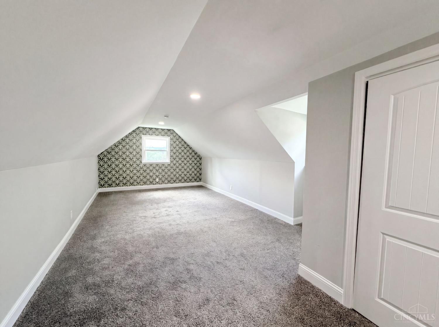 577 Lowell Avenue, Cincinnati, OH, 45220 — photo 16