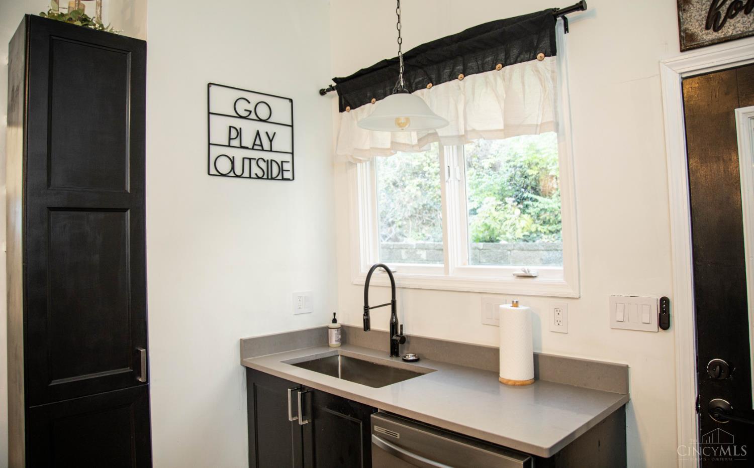 512 Fairbanks Avenue, Cincinnati, OH, 45205 — photo 22