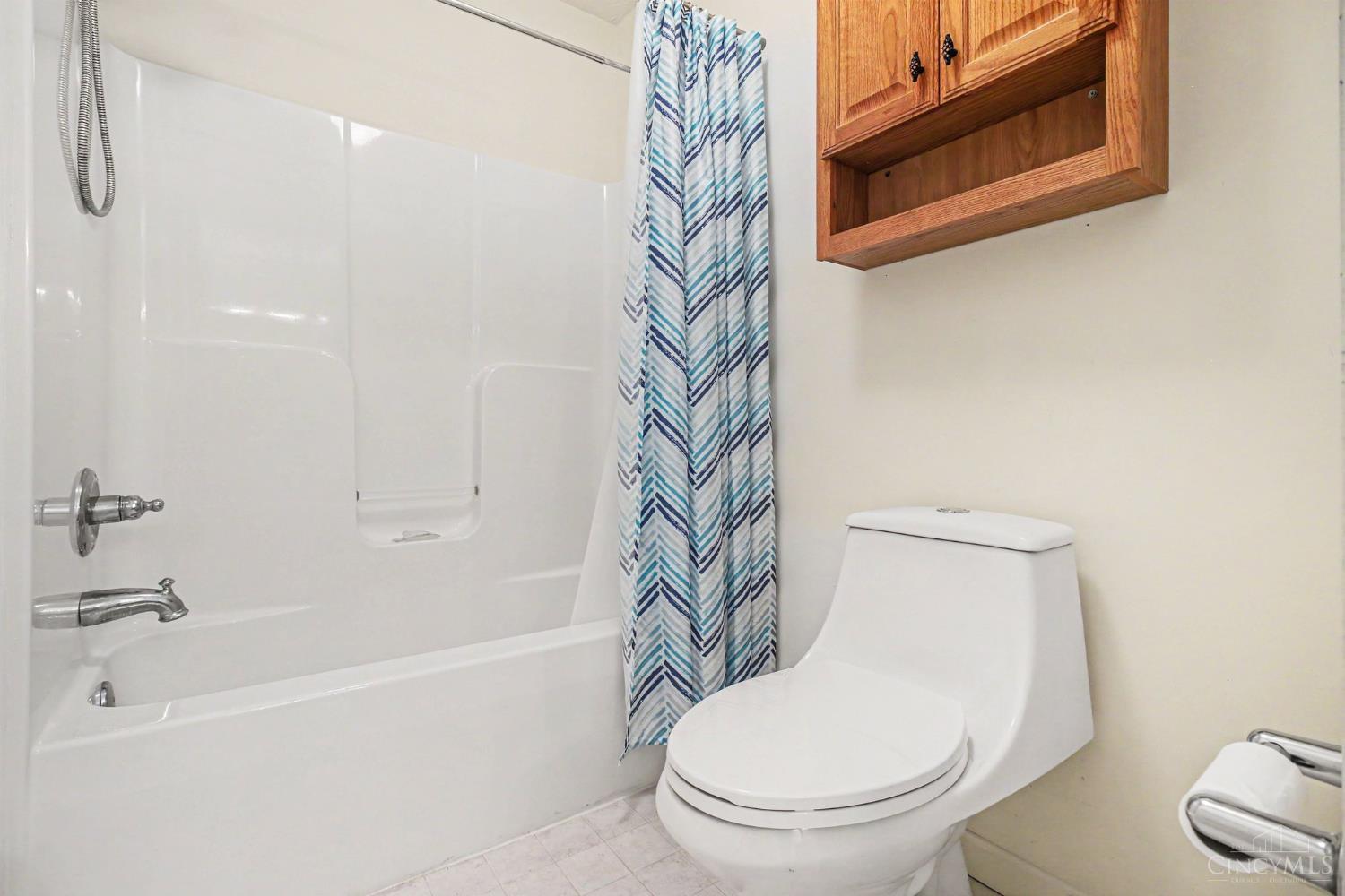 820 Waynoka Drive, Jackson Twp, OH, 45171 — photo 24