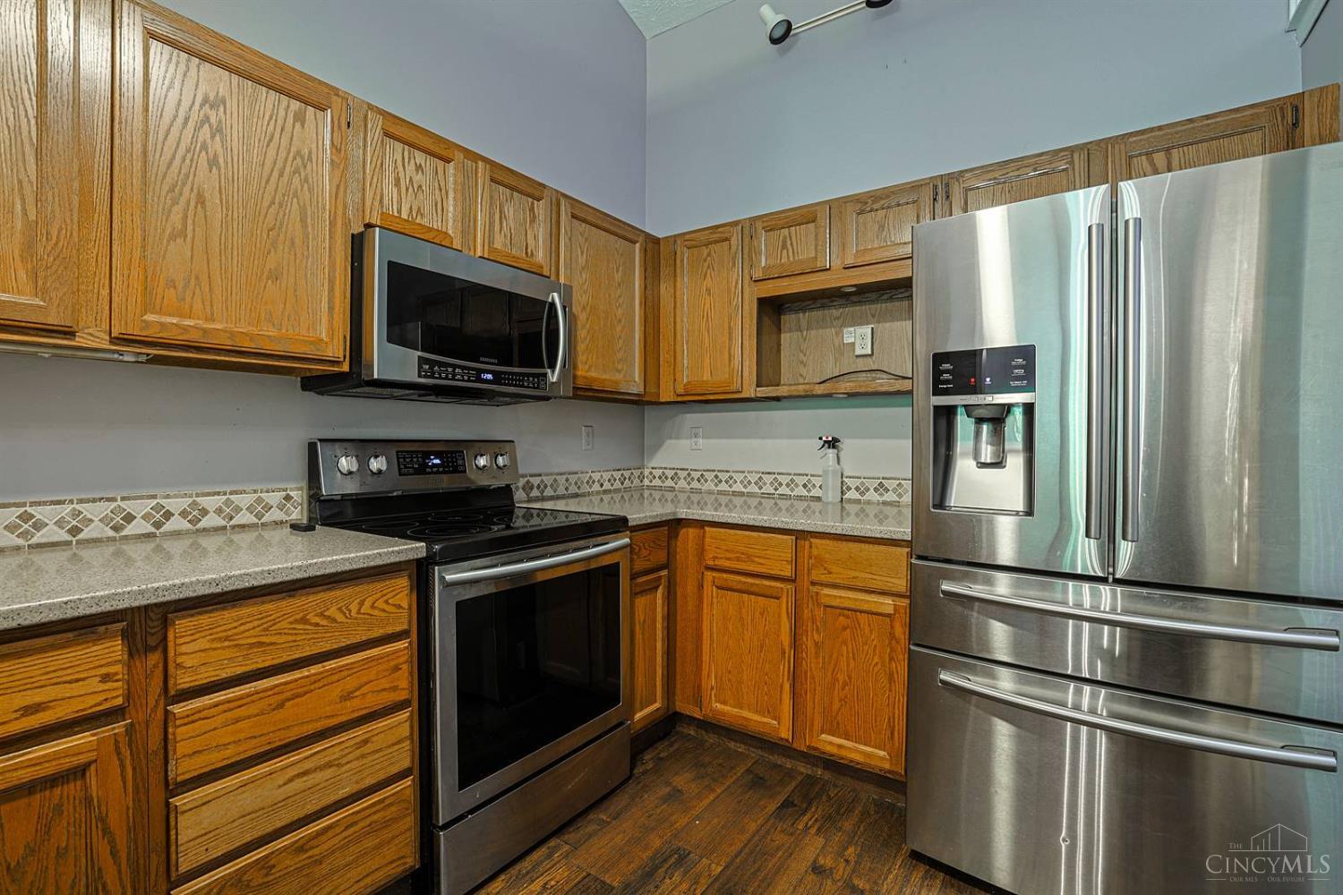 1047 Golfview Road, Middletown, OH, 45042 — photo 12