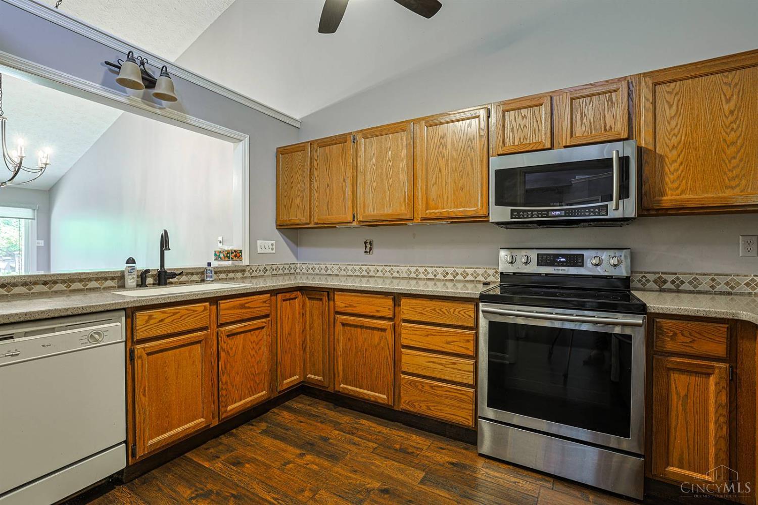 1047 Golfview Road, Middletown, OH, 45042 — photo 11