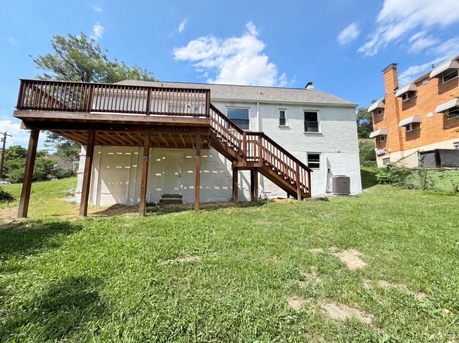 577 Lowell Avenue, Cincinnati, OH, 45220 — photo 22