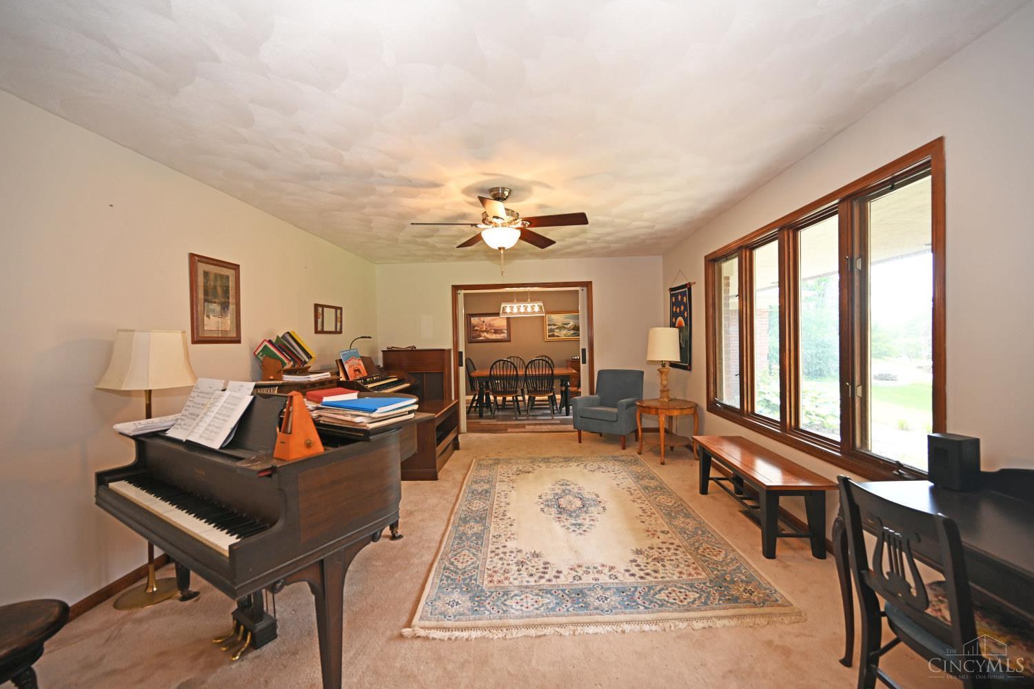 560 Louise Drive, Xenia, OH, 45385 — photo 8