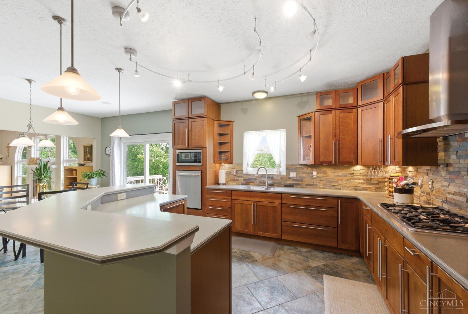 12196 Kilbride Drive, Colerain Twp, OH, 45251 — photo 18