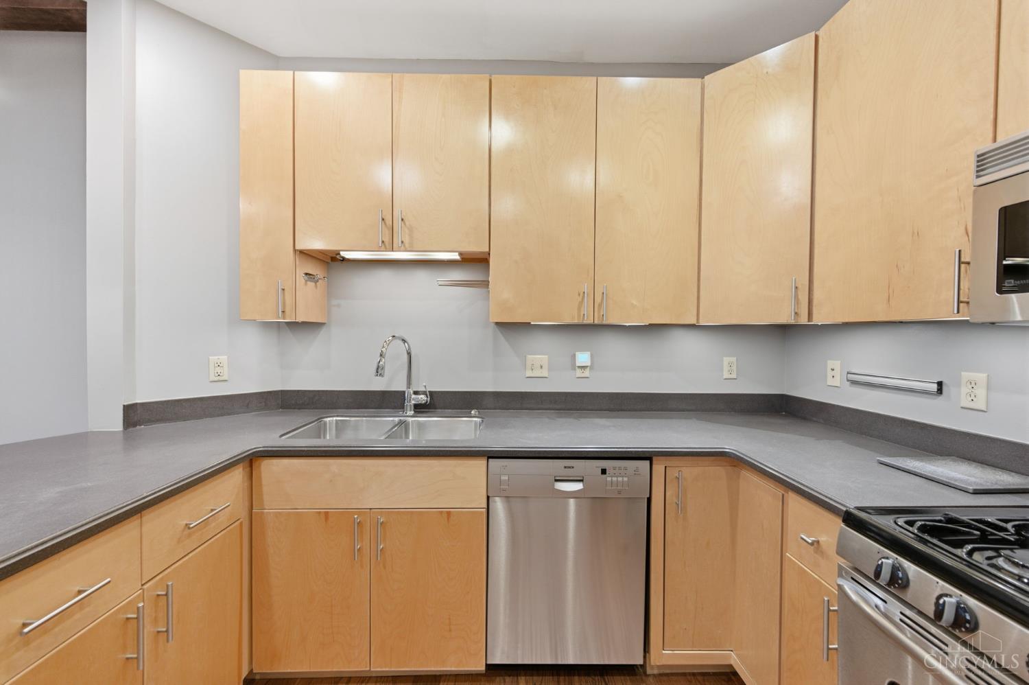 26 Sixth Street #702, Cincinnati, OH, 45202 — photo 18