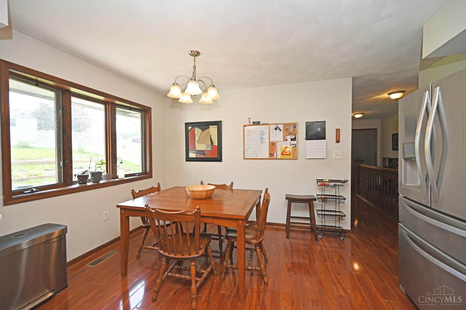 560 Louise Drive, Xenia, OH, 45385 — photo 16