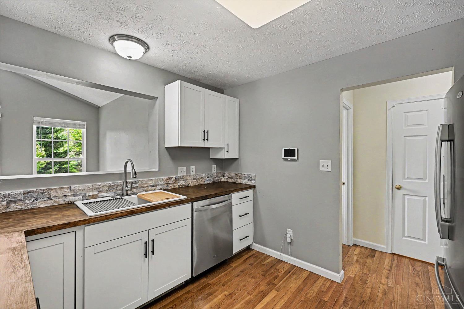 6423 Riverbend Drive, Clayton, OH, 45415 — photo 11