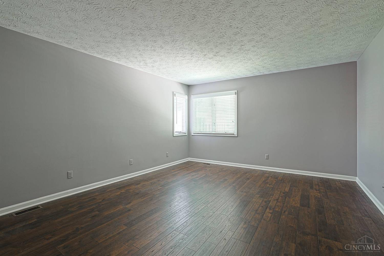 1047 Golfview Road, Middletown, OH, 45042 — photo 15