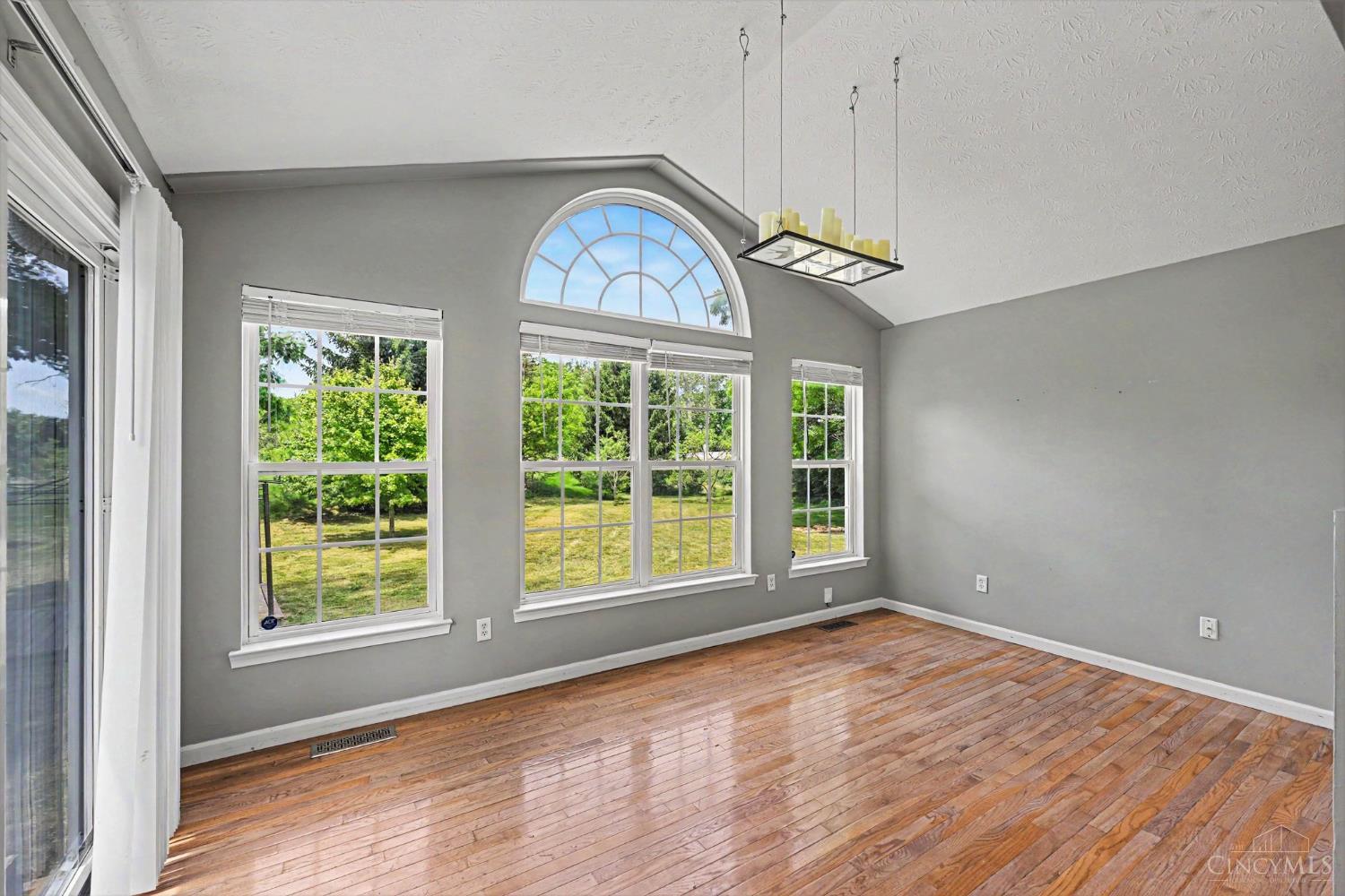 6423 Riverbend Drive, Clayton, OH, 45415 — photo 8