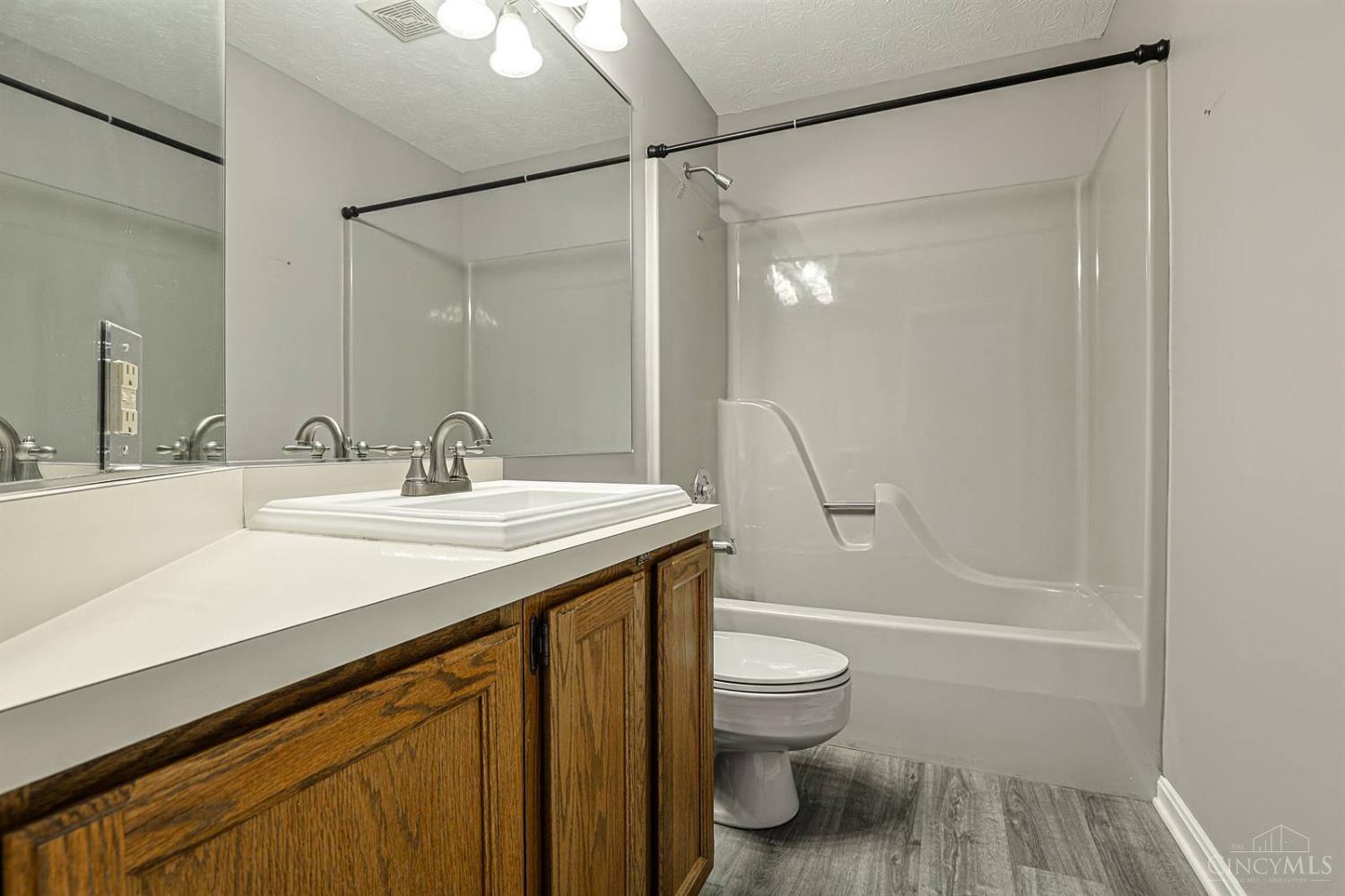 1047 Golfview Road, Middletown, OH, 45042 — photo 30