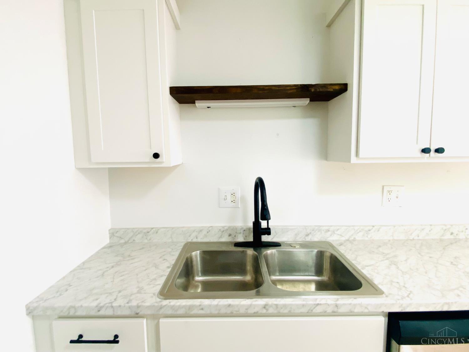 This home — photo 10