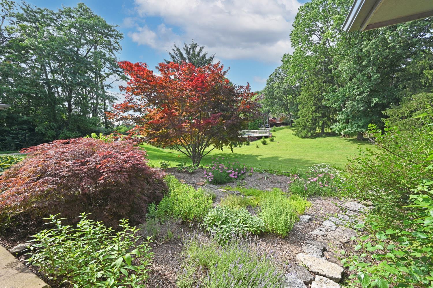 560 Louise Drive, Xenia, OH, 45385 — photo 5