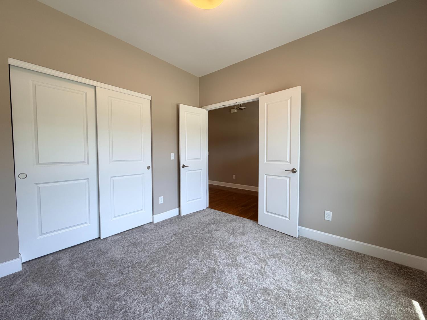 6723 Daniels Walk, Cincinnati, OH, 45233 — photo 8