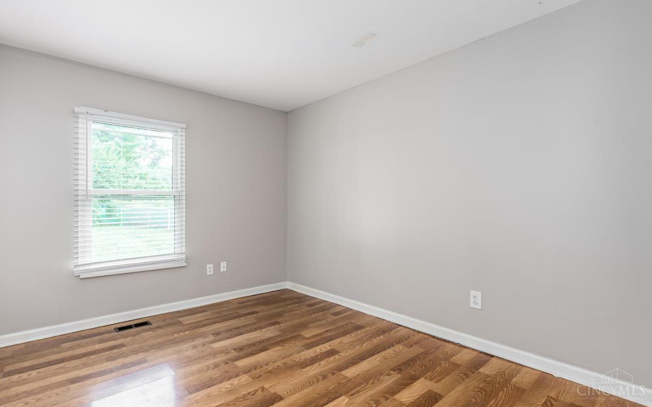 9984 Menominee Drive, Colerain Twp, OH, 45251 — photo 11