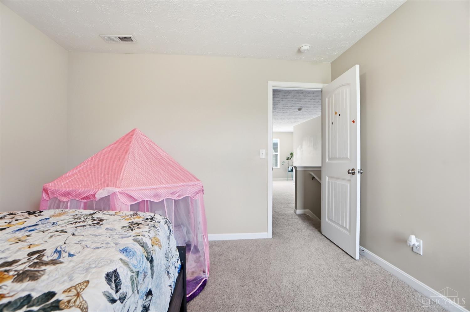 2224 Pine Valley Drive, Hamilton, OH, 45013 — photo 24