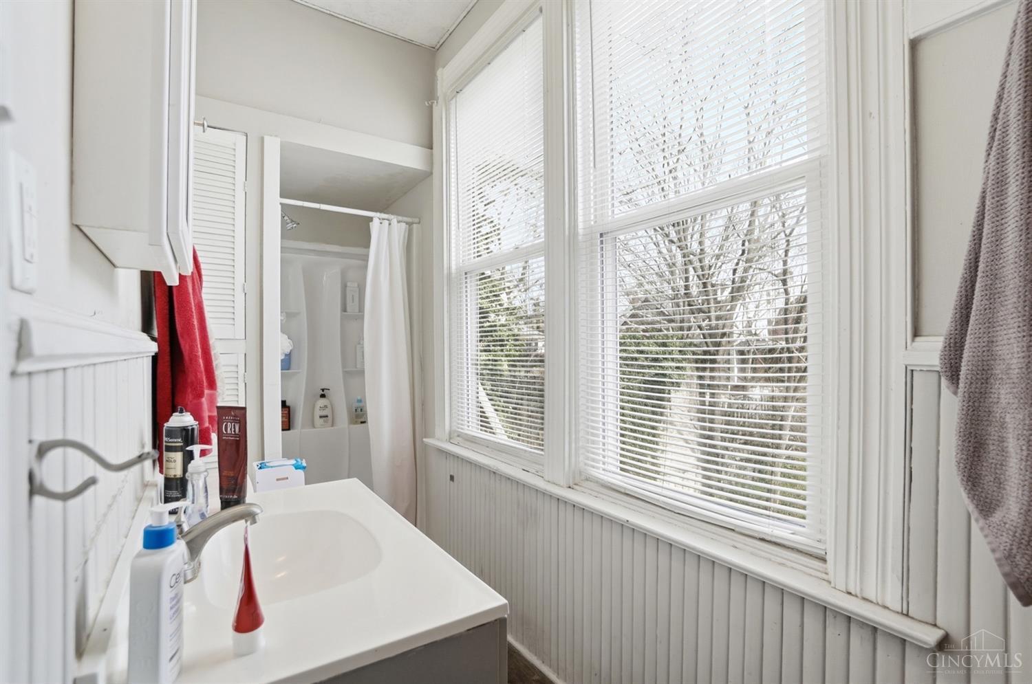 46 Graham Street, Cincinnati, OH, 45219 — photo 9