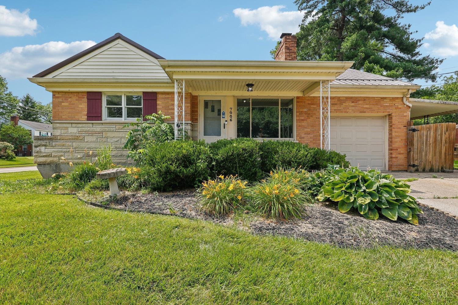Homes for sale in Cincinnati, OH | 7006 Moorfield Dr, Cincinnati, OH 45230 | MLS# 1881876