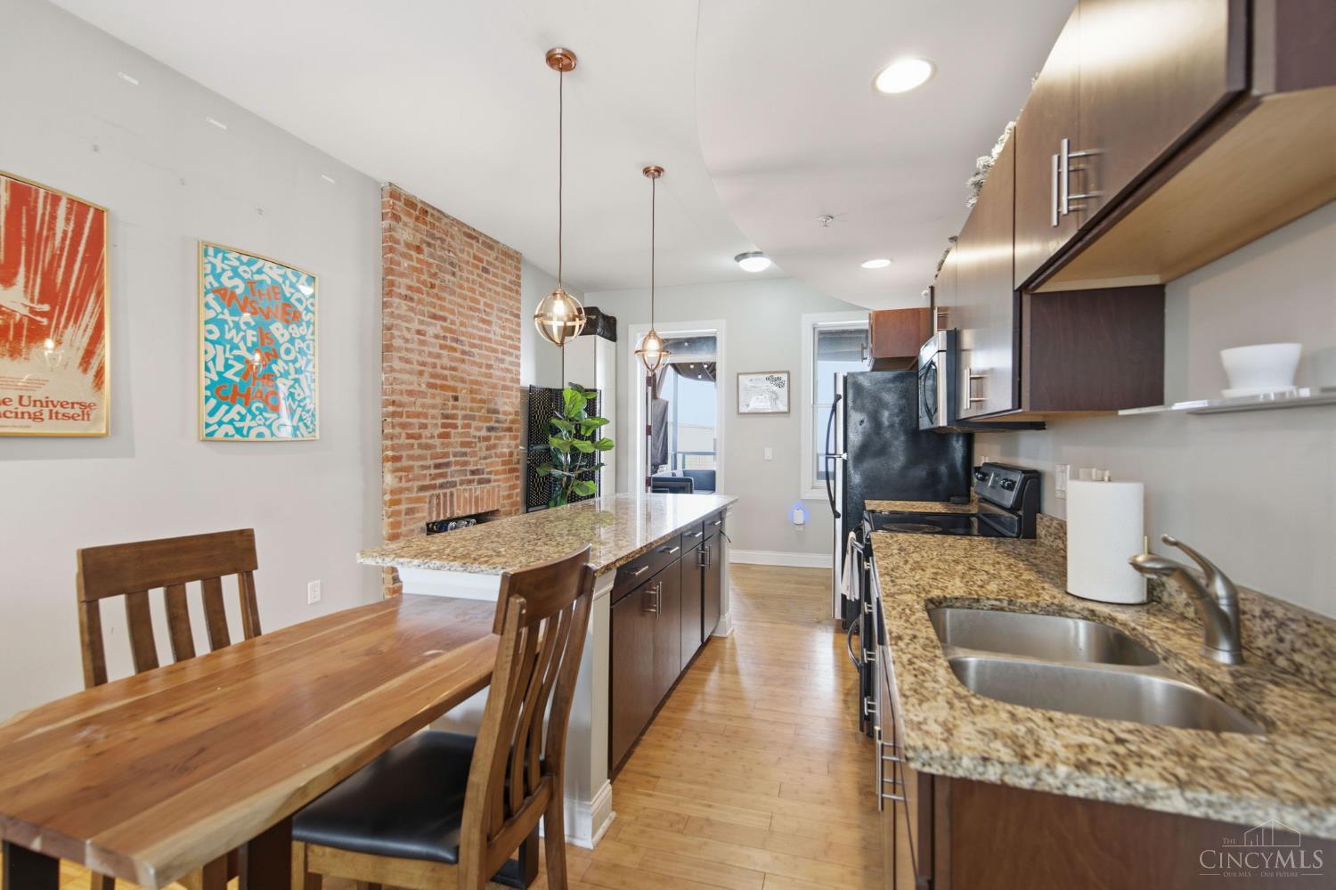 1338 Vine Street, Cincinnati, OH, 45202 — photo 14