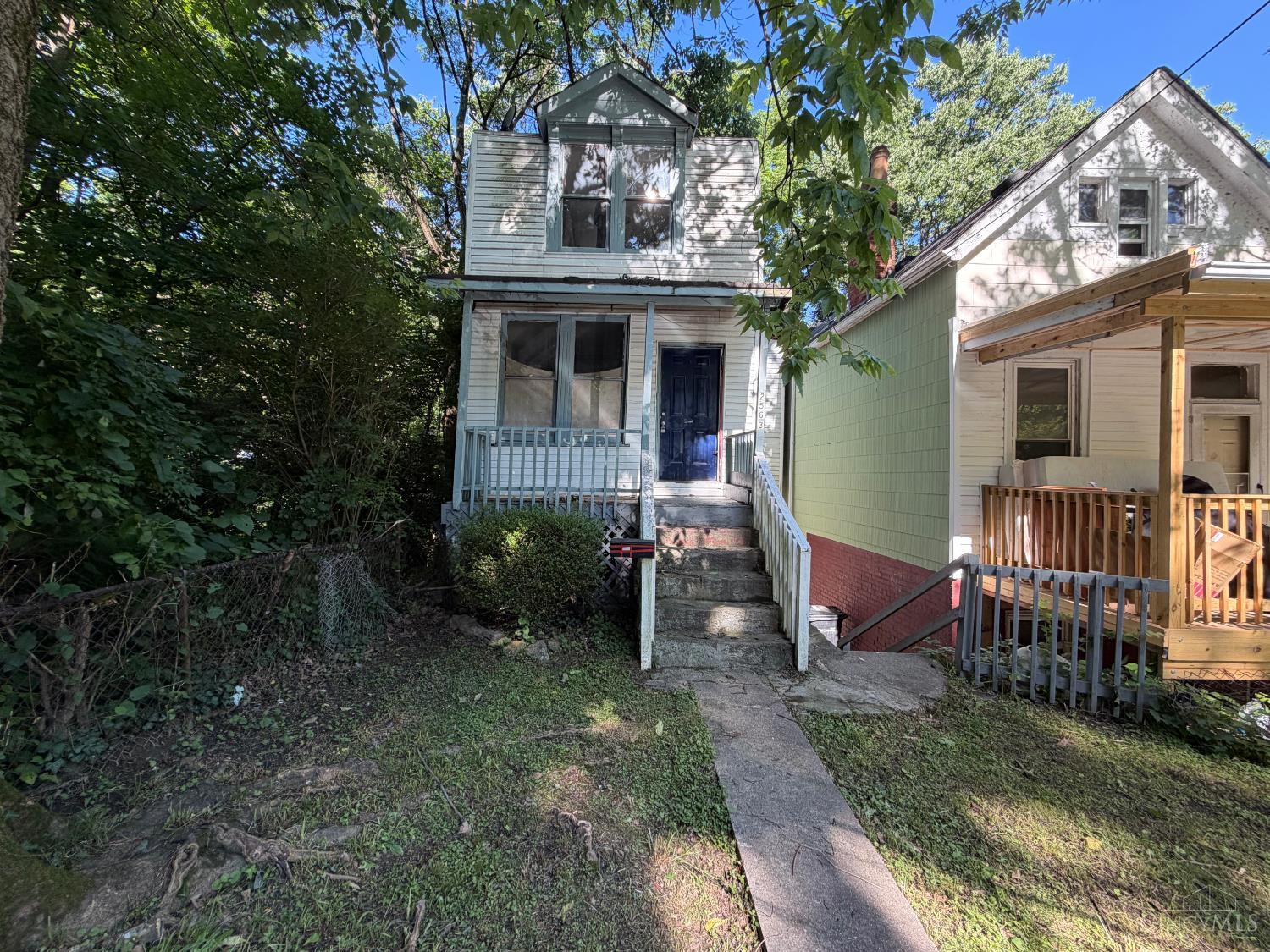 Homes for sale in Cincinnati, OH | 2563 Trevor Pl, Cincinnati, OH 45225 | MLS# 1883072