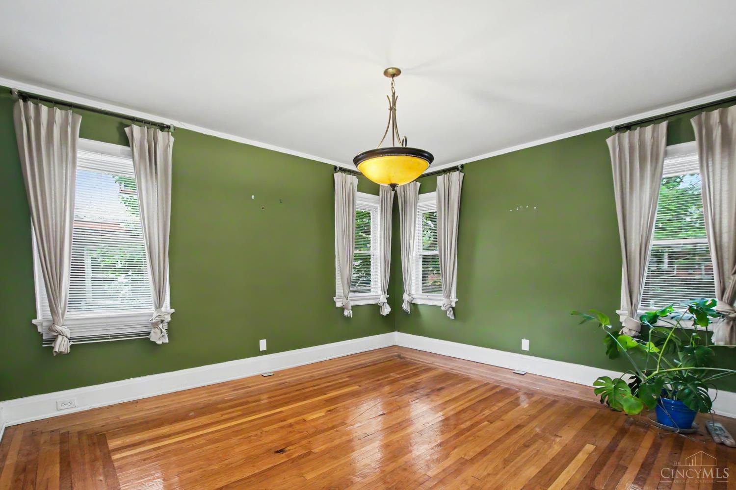 7329 Scottwood Avenue, Cincinnati, OH, 45237