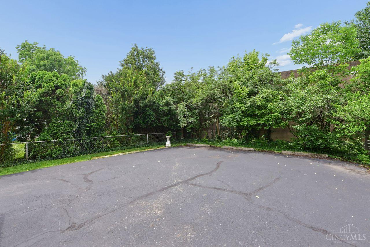 10421 Twinkle Lane, Montgomery, OH, 45242 — photo 44
